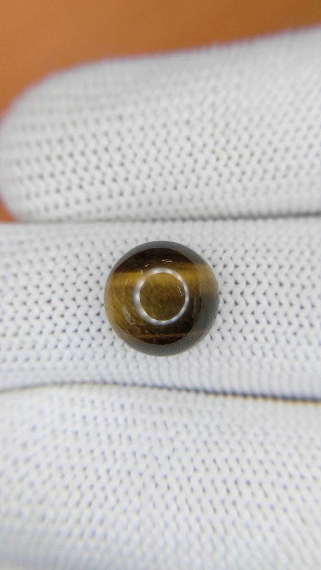 4.75 Ct. Cabochon Tiger's Eye from Ceylon (Sri Lanka) Size Video