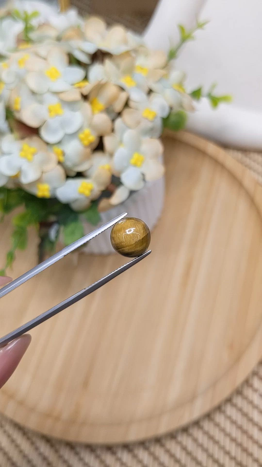 4.24 Ct. Cabochon Tiger's Eye from Ceylon (Sri Lanka) Size Video