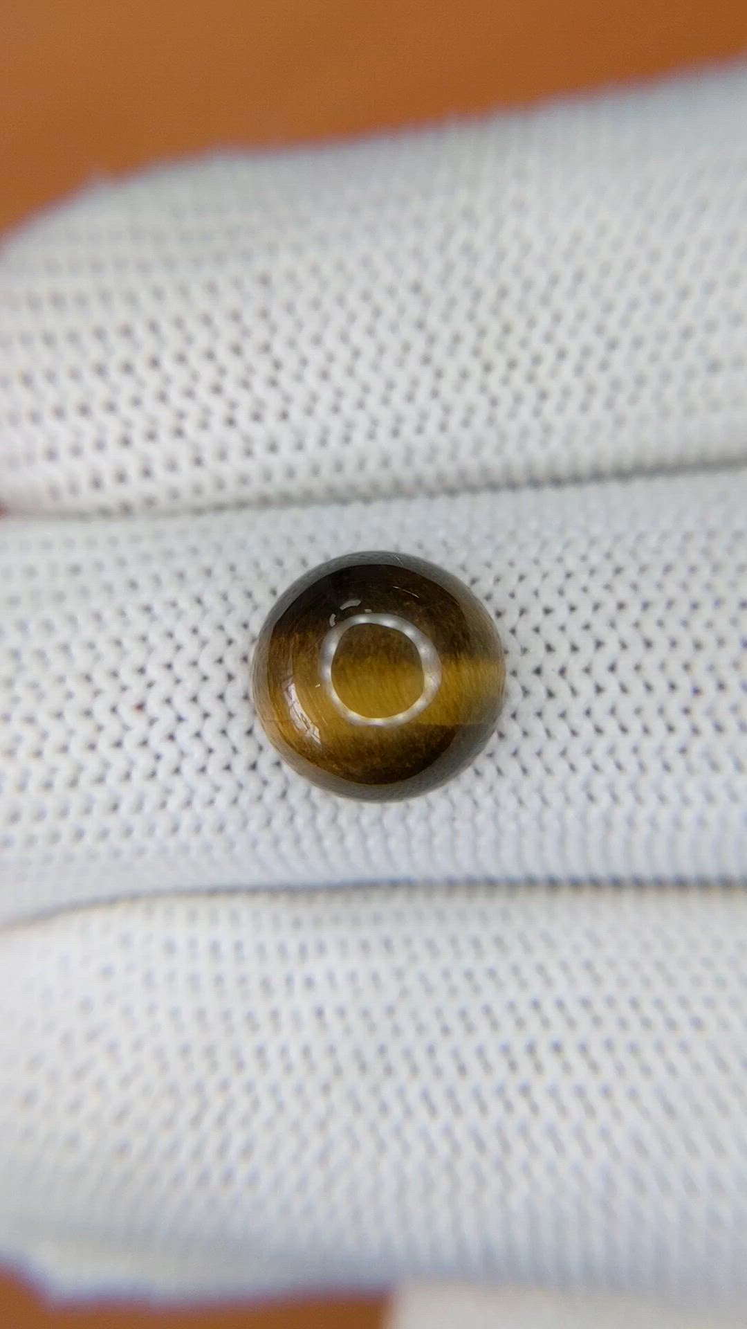 4.25 Ct. Cabochon Tiger's Eye from Ceylon (Sri Lanka) Size Video