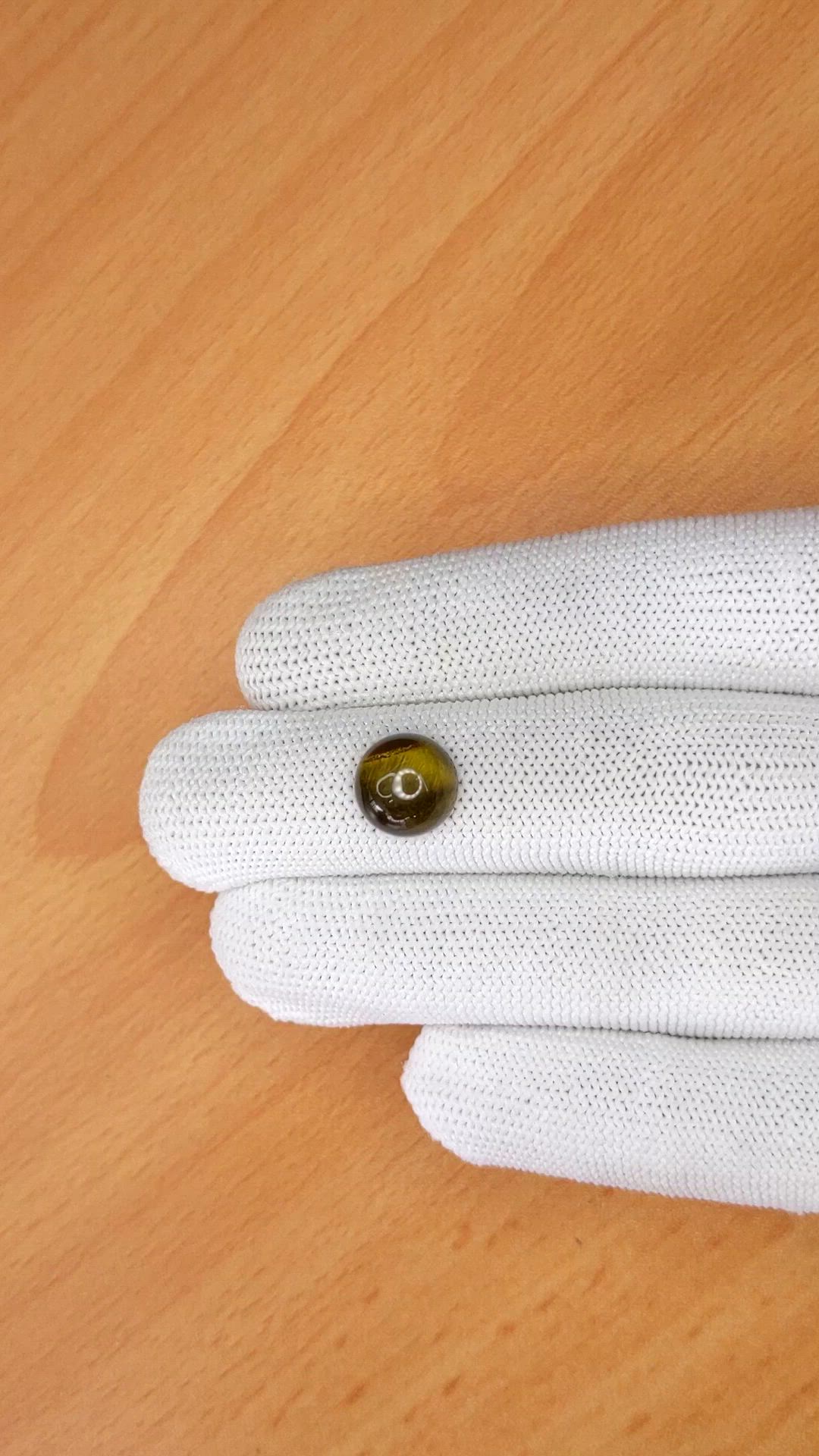 4.38 Ct. Cabochon Tiger's Eye from Ceylon (Sri Lanka) Size Video
