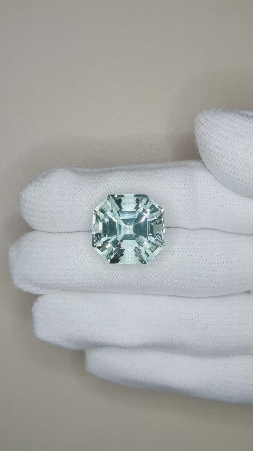 18.77 Ct. Greenish Blue Aquamarine from Brazil Size Video