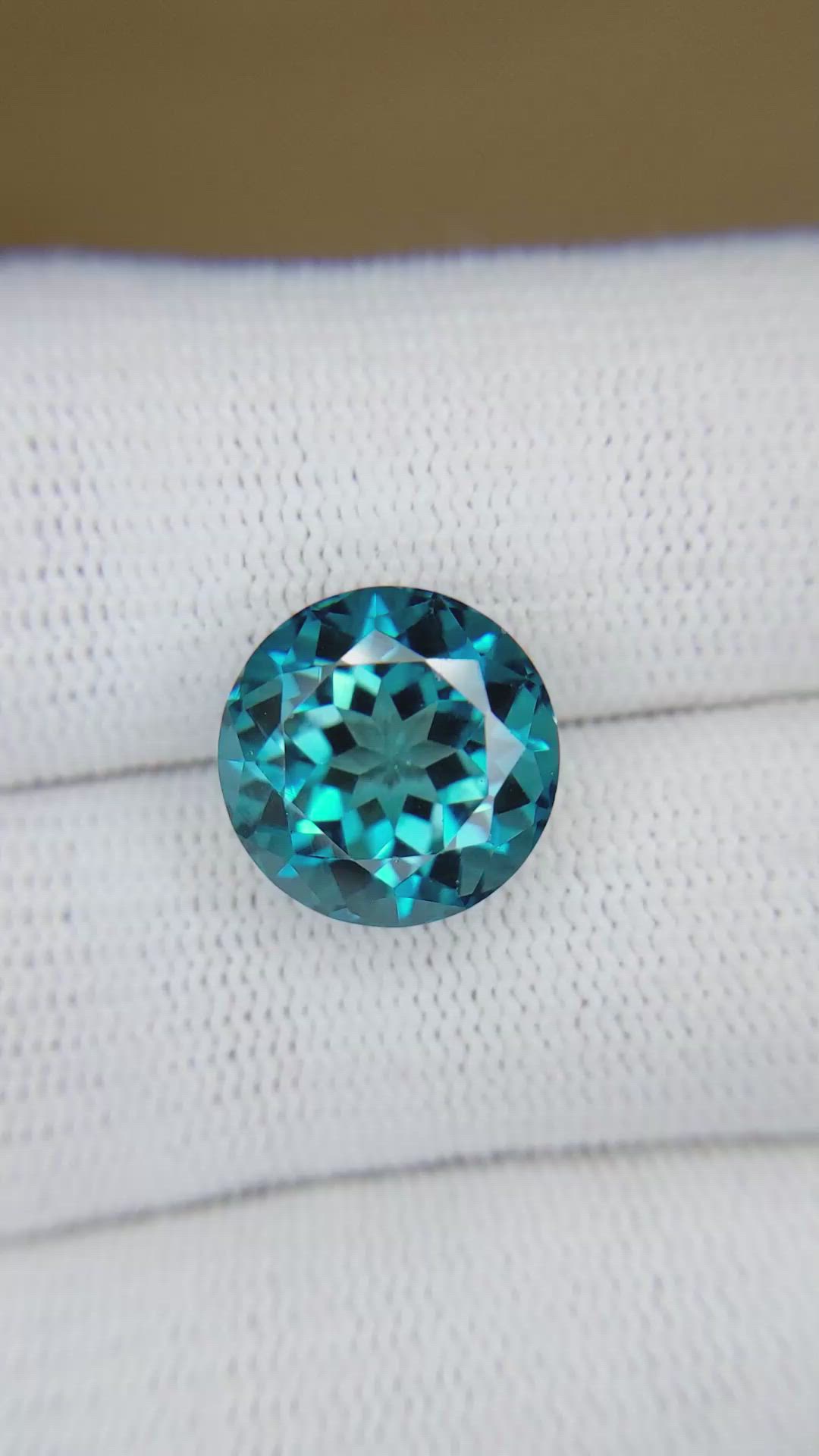 8.95 Ct. London Blue Topaz Size Video