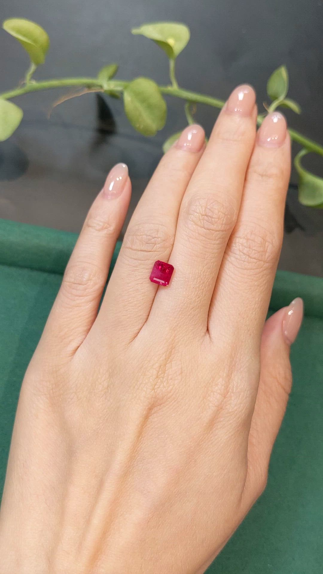 1.14 Ct. Purplish Red Red Beryl from United States Size Video