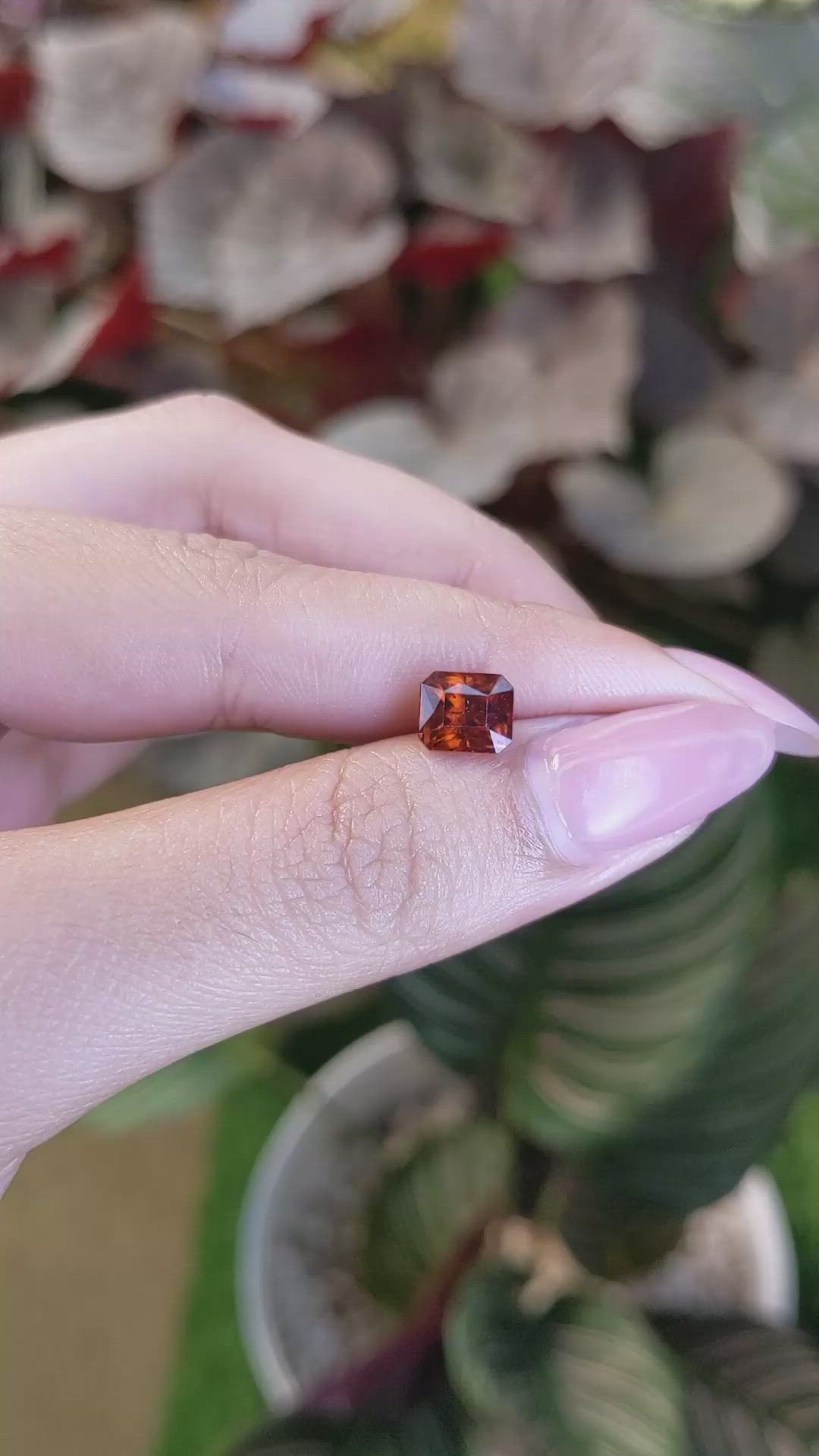 2.12 Ct. Orange Hessonite Garnet from Madagascar Size Video