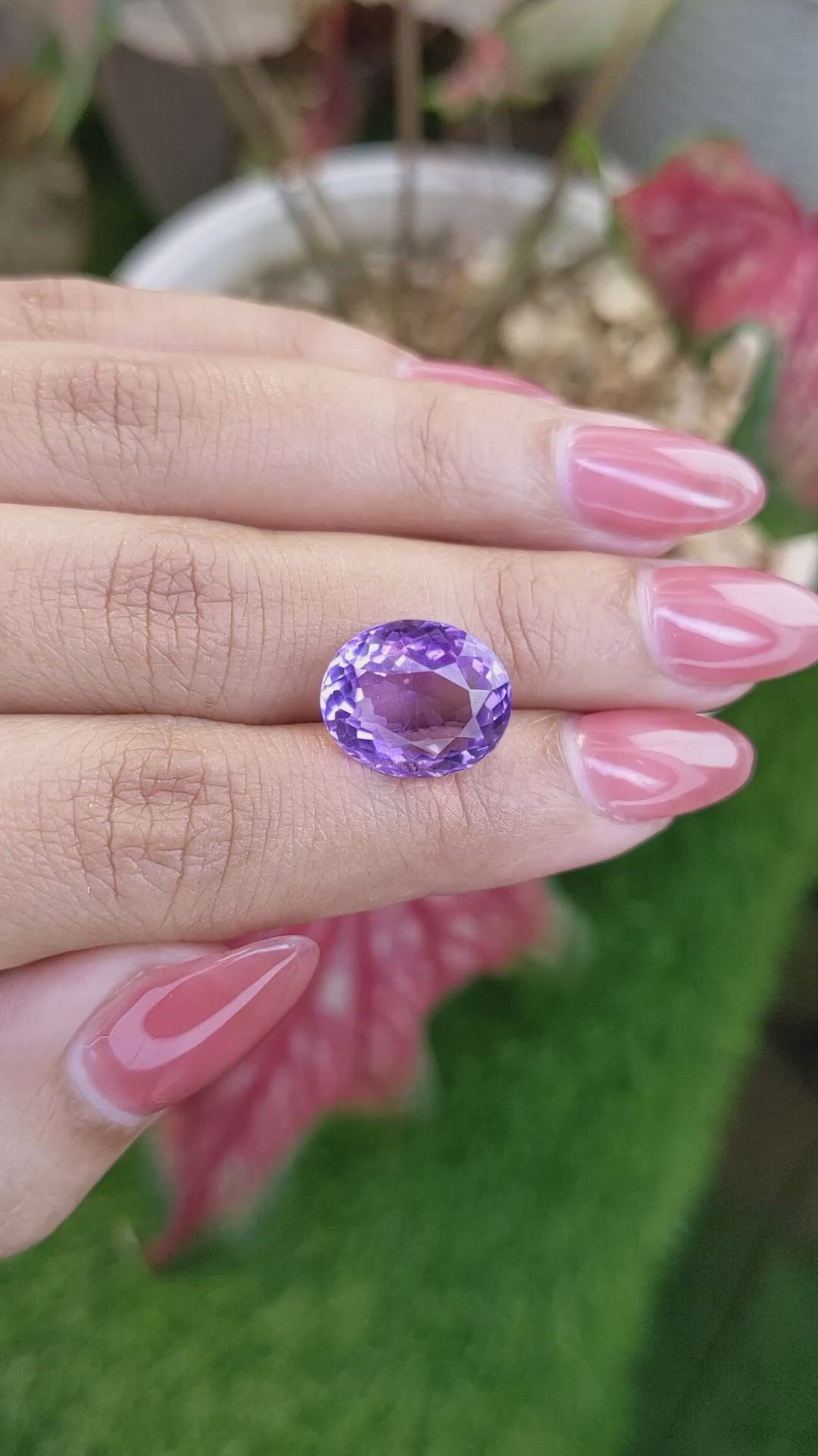 7.68 Ct. Purple Amethyst from Ceylon (Sri Lanka) Size Video
