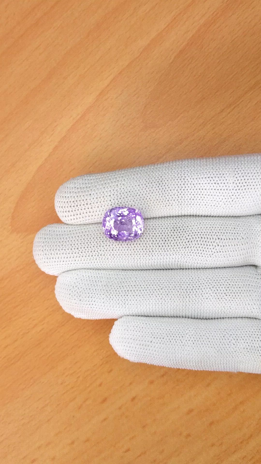 7.27 Ct. Purple Amethyst from Ceylon (Sri Lanka) Size Video