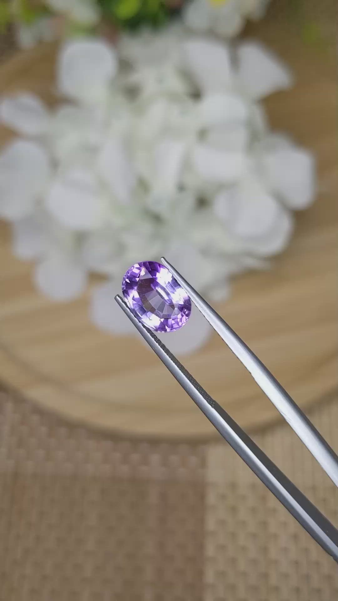 2.76 Ct. Bi Color Amethyst from Ceylon (Sri Lanka) Size Video