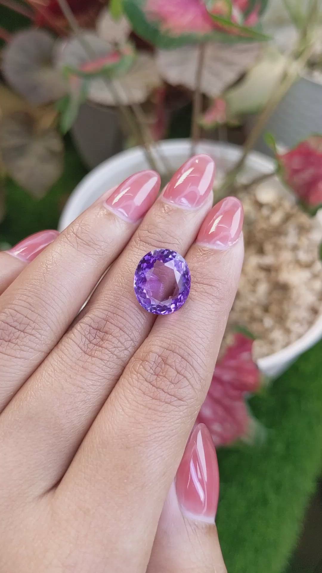 7.64 Ct. Purple Amethyst from Ceylon (Sri Lanka) Size Video