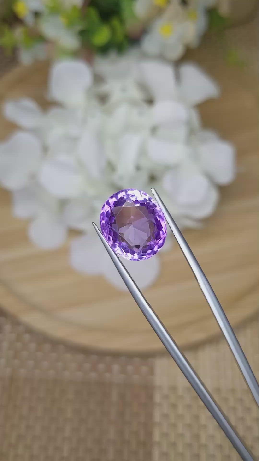 7.64 Ct. Purple Amethyst from Ceylon (Sri Lanka) Size Video