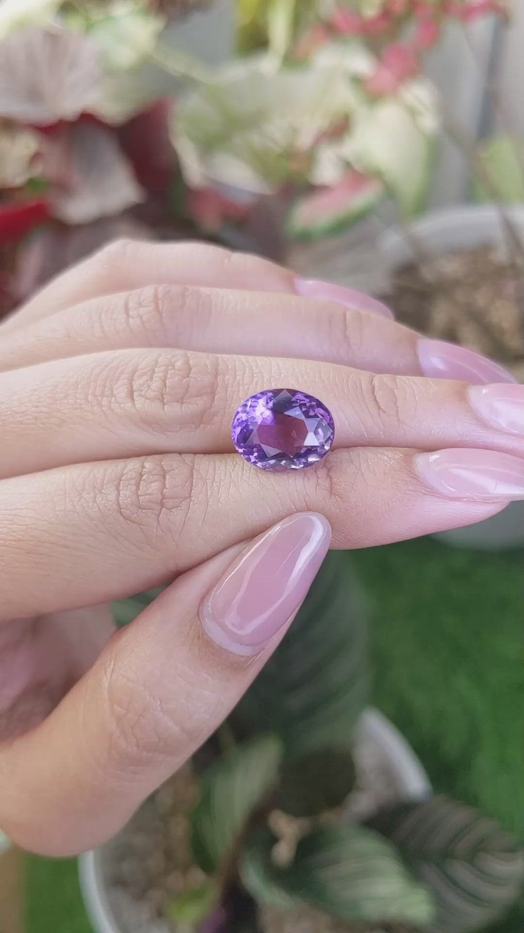 5.63 Ct. Purple Amethyst from Ceylon (Sri Lanka) Size Video
