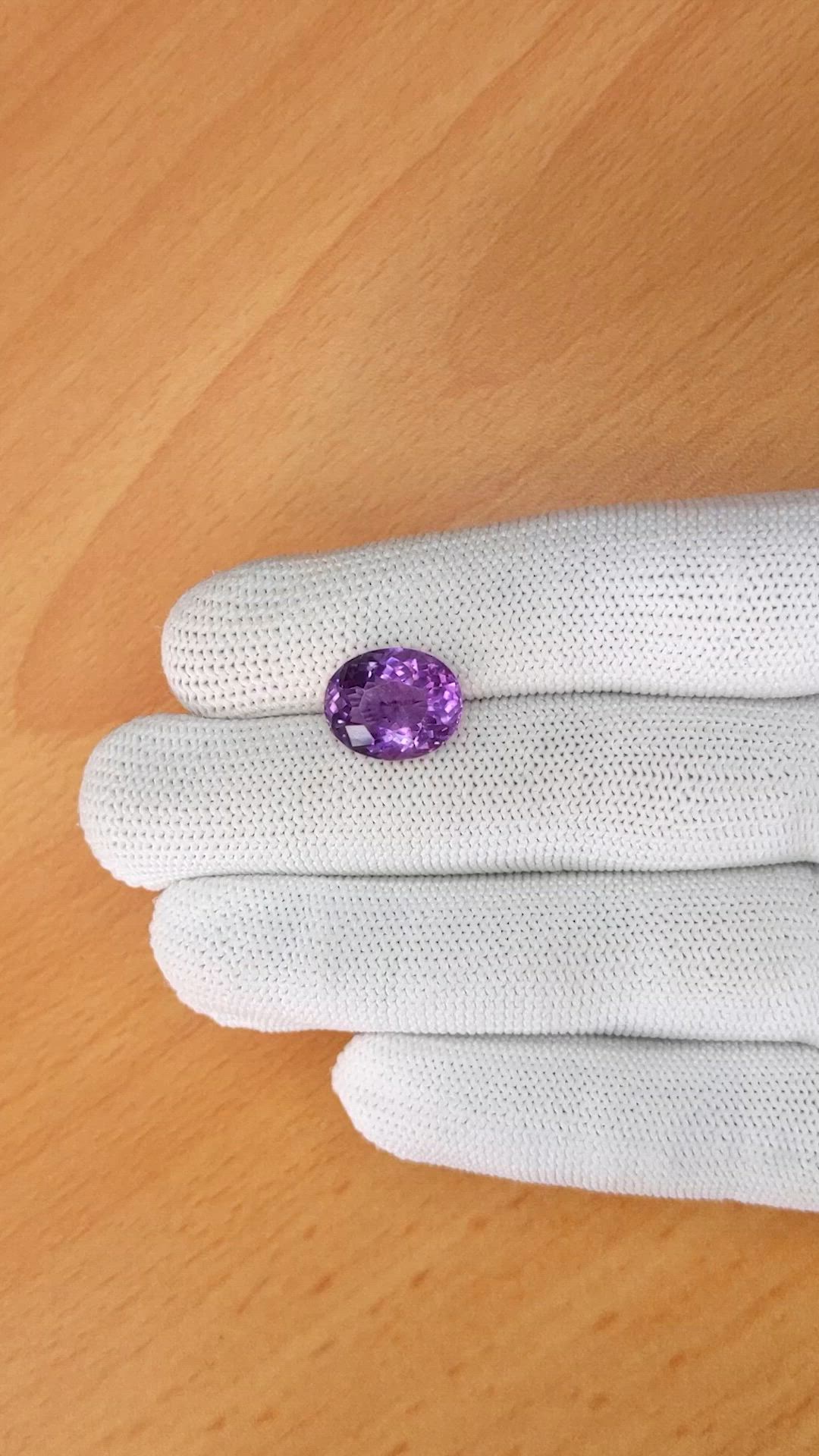 5.63 Ct. Purple Amethyst from Ceylon (Sri Lanka) Size Video