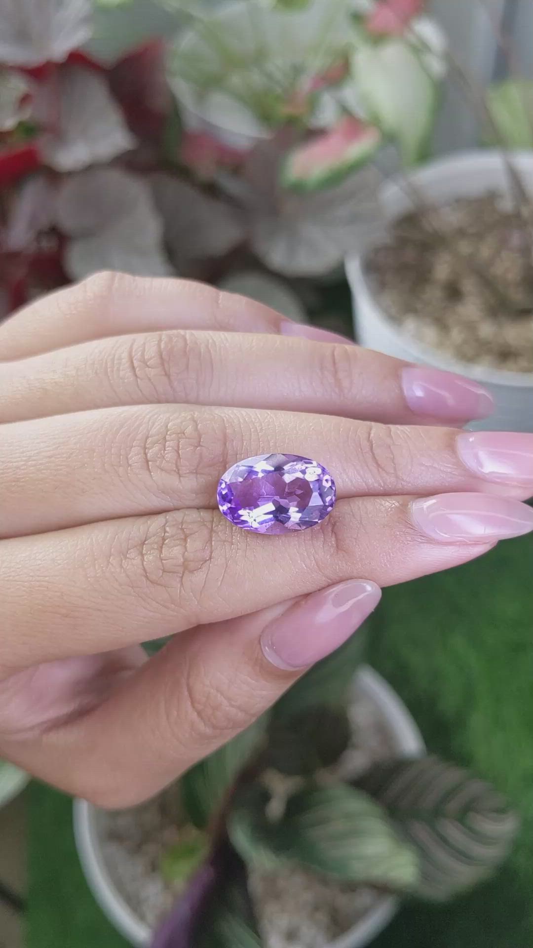 8.07 Ct. Purple Amethyst from Ceylon (Sri Lanka) Size Video
