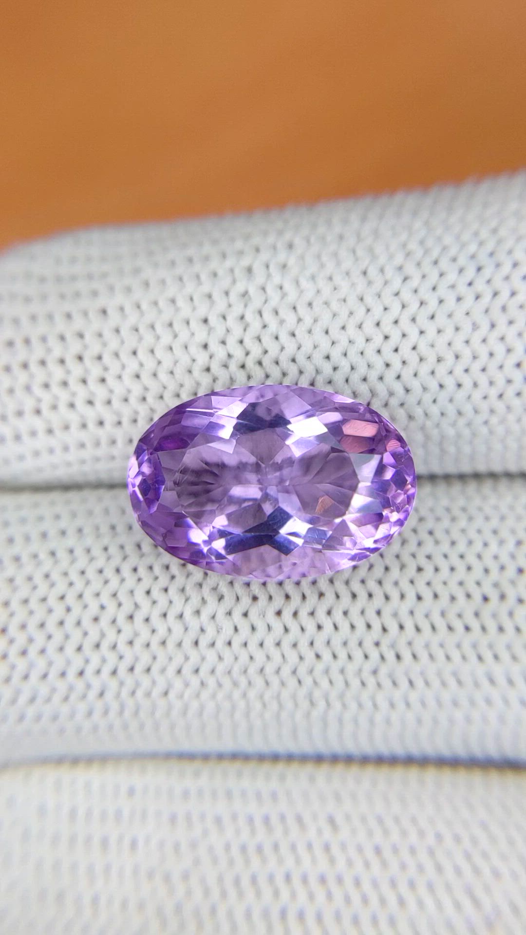 8.07 Ct. Purple Amethyst from Ceylon (Sri Lanka) Size Video