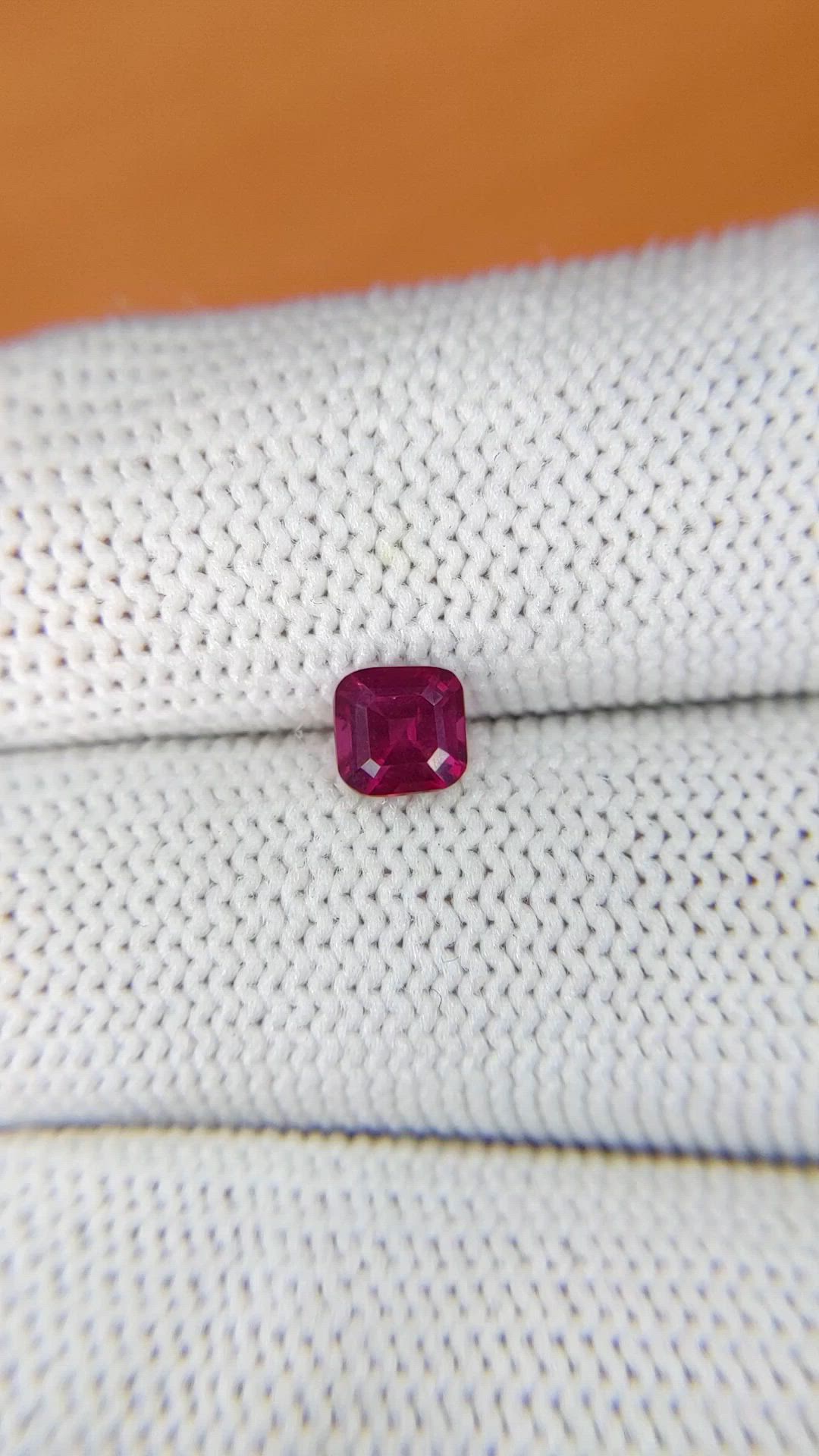 0.71 Ct. Purplish Pink Garnet from Ceylon (Sri Lanka) Size Video