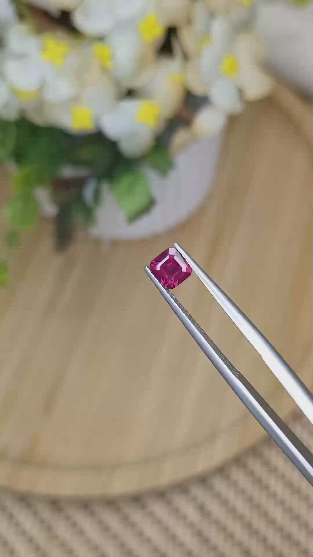 0.71 Ct. Purplish Pink Garnet from Ceylon (Sri Lanka) Size Video