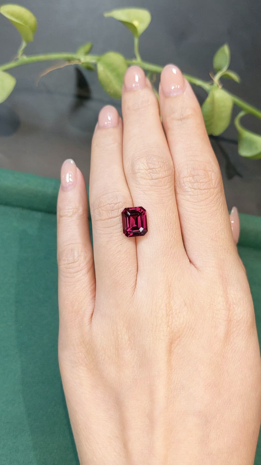 4.36 Ct. Pinkish Purple Garnet from Tanzania Size Video