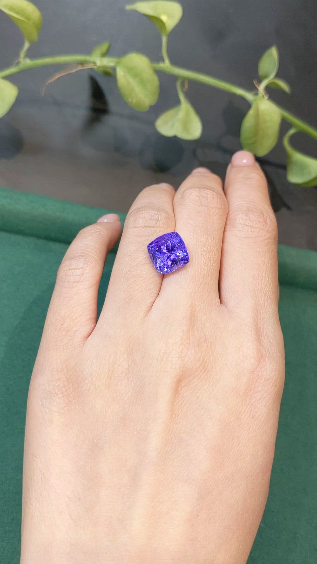 6.65 Ct. Violet Tanzanite from Tanzania Size Video