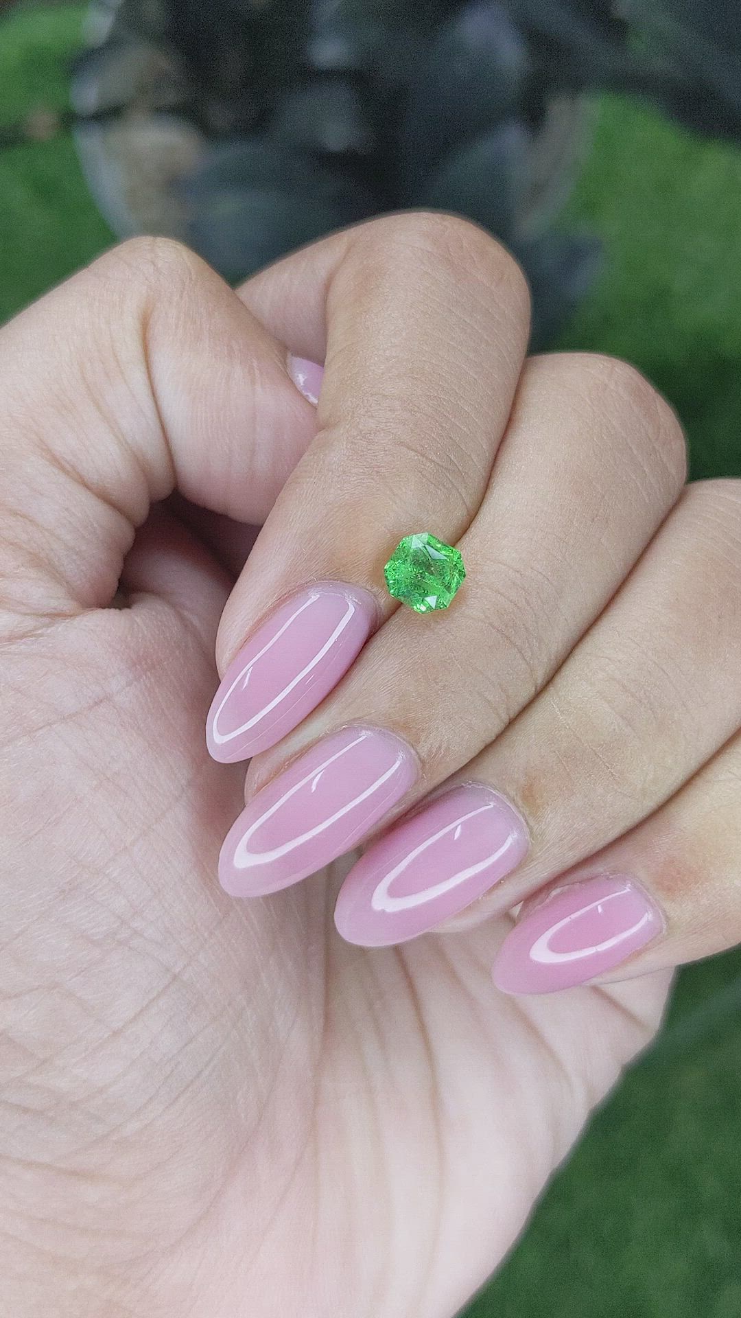 1.05 Ct. Tsavorite Garnet from Tanzania Size Video