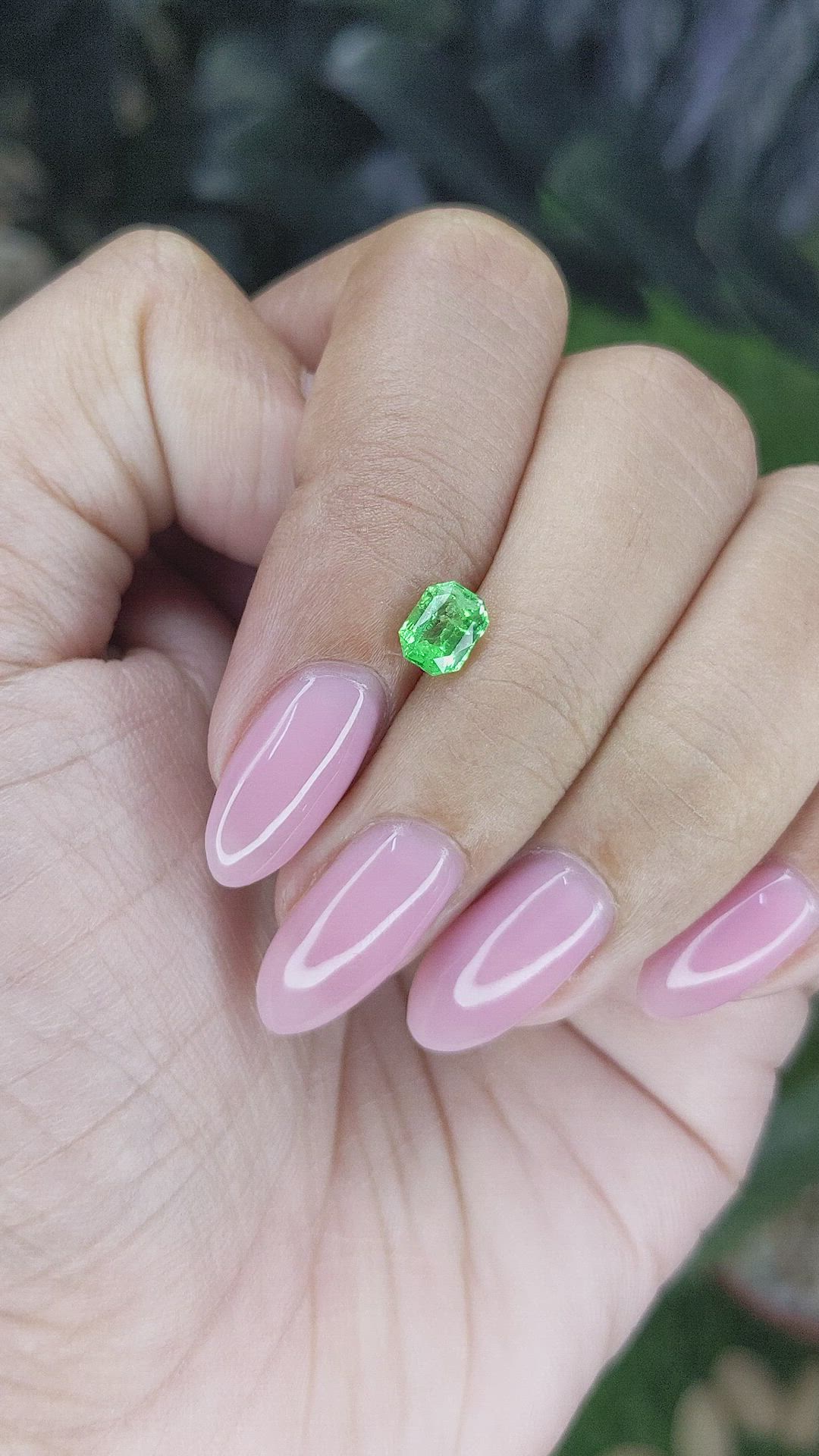 0.80 Ct. Tsavorite Garnet from Tanzania Size Video