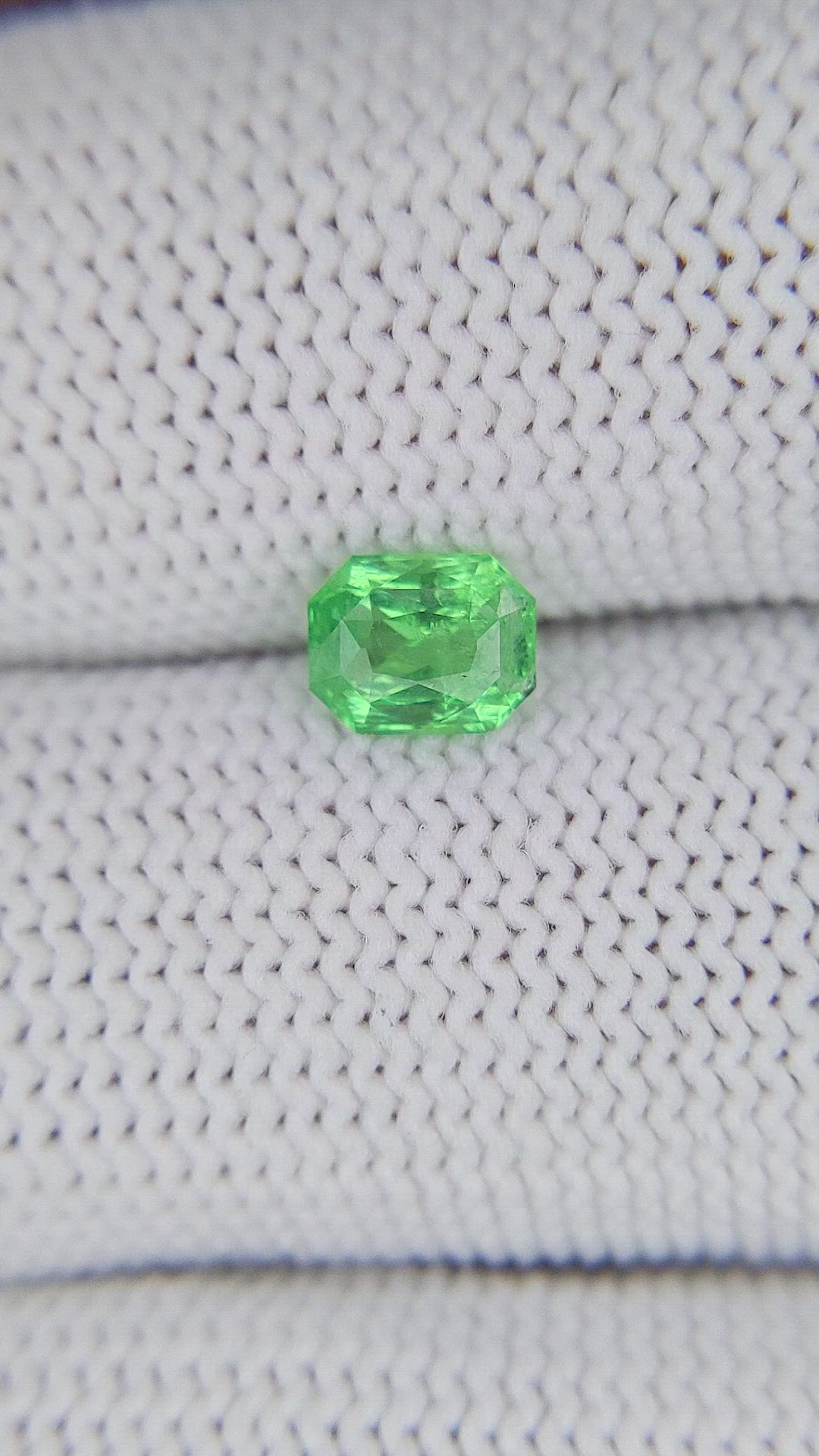 0.80 Ct. Tsavorite Garnet from Tanzania Size Video
