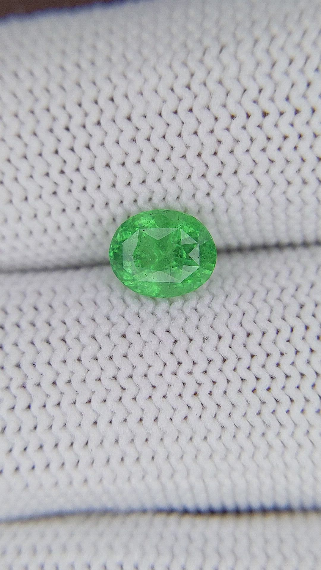 1.35 Ct. Tsavorite Garnet from Tanzania Size Video