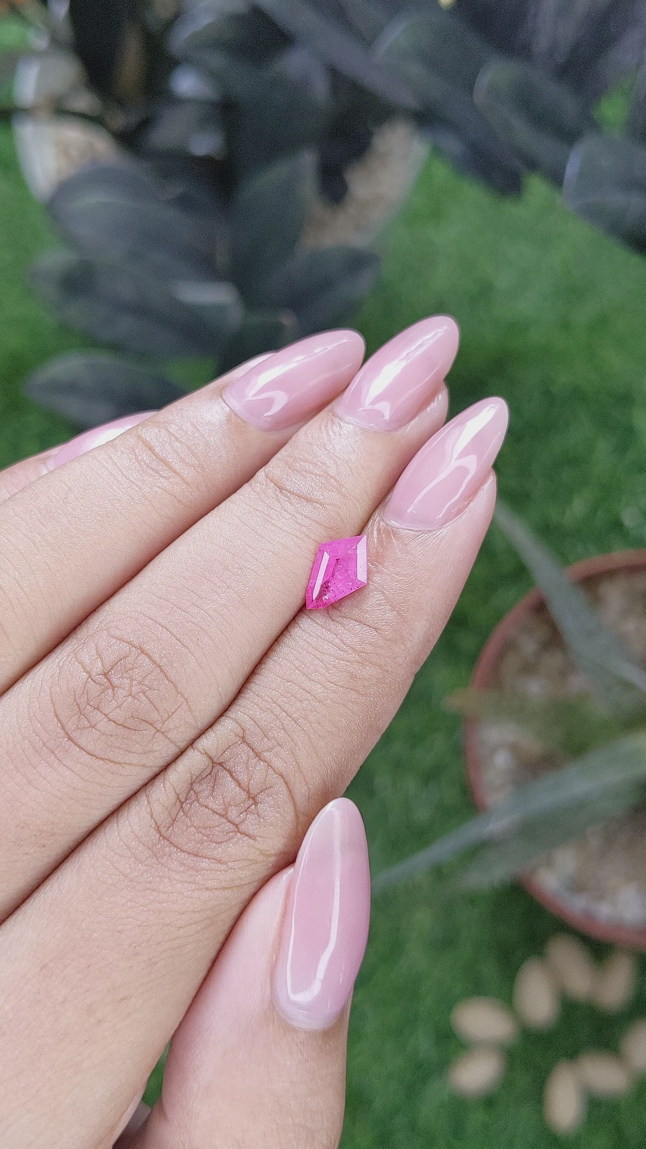 1.00 Ct. Pink Spinel from Tanzania Size Video