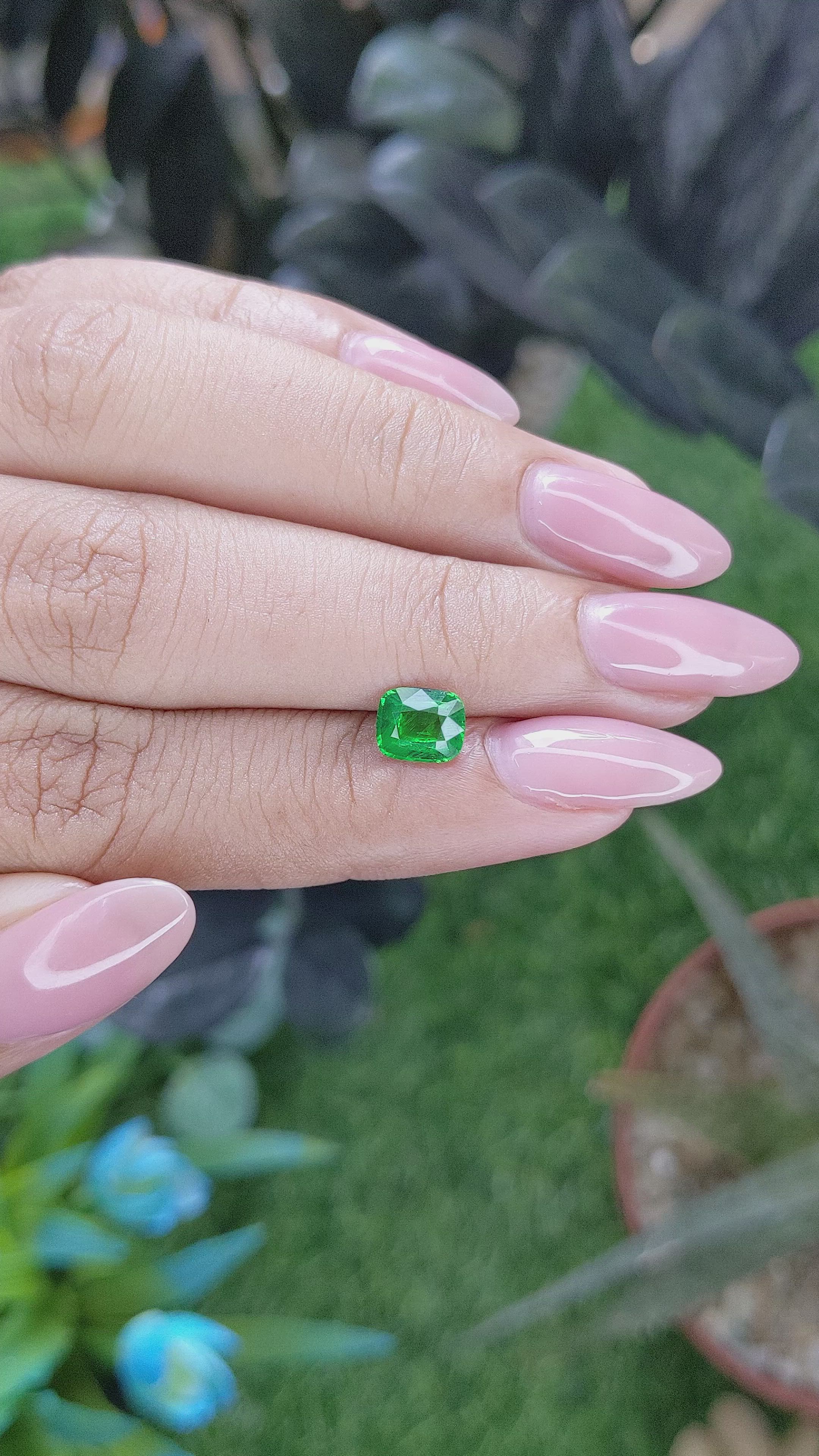 1.15 Ct. Tsavorite Garnet from Tanzania Size Video