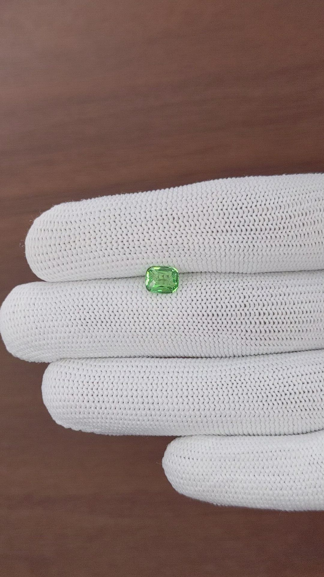 1.02 Ct. Tsavorite Garnet from Kenya Size Video