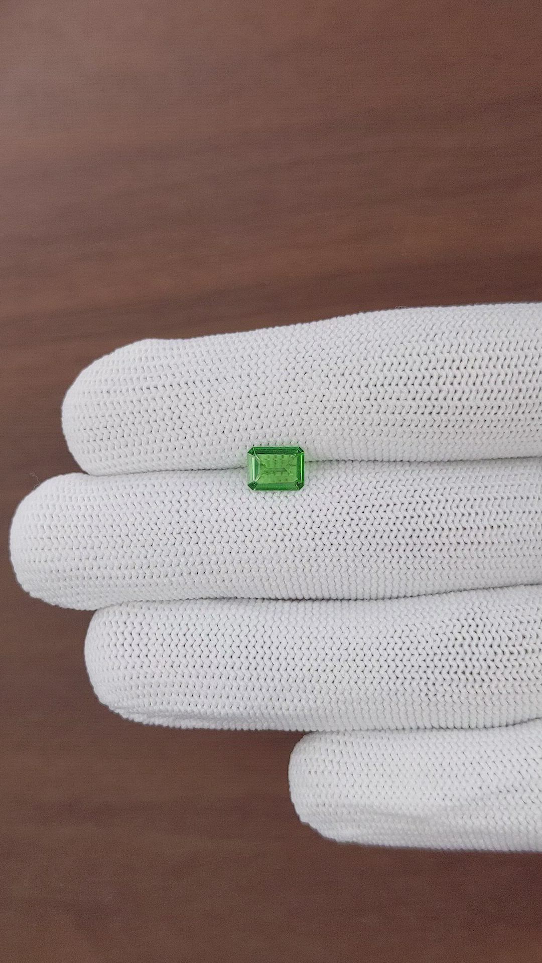 1.05 Ct. Tsavorite Garnet from Kenya Size Video