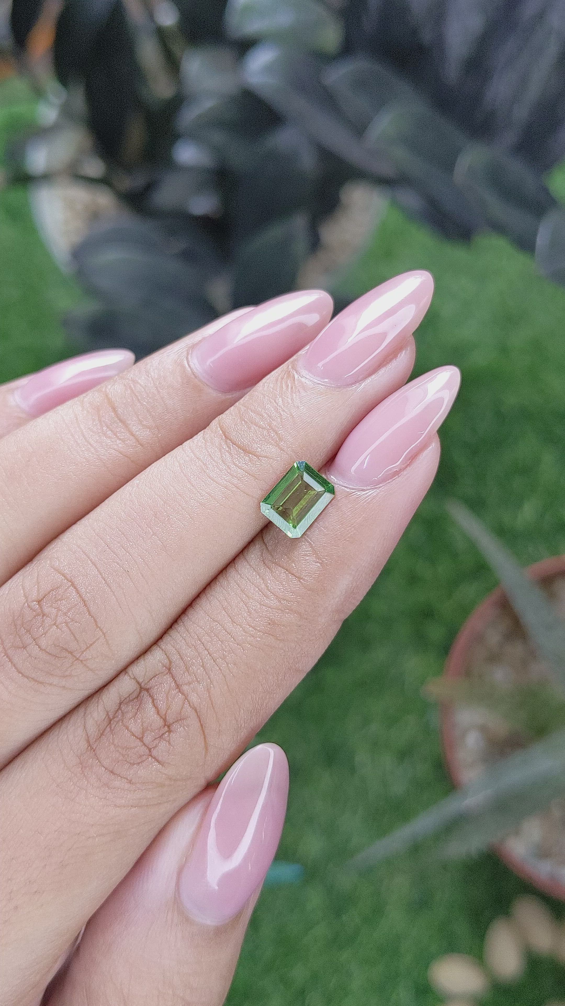 1.05 Ct. Tsavorite Garnet from Kenya Size Video