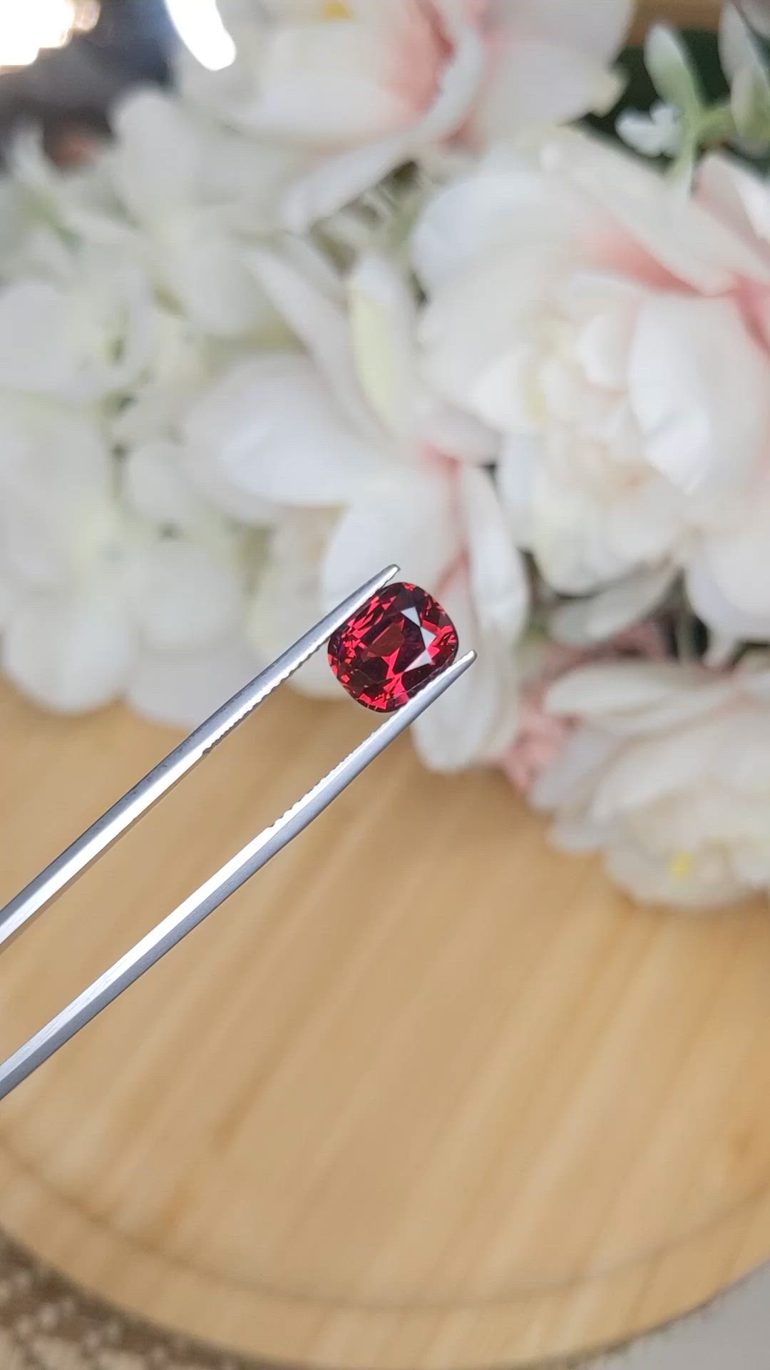 2.88 Ct. Red Garnet from Ceylon (Sri Lanka) Size Video