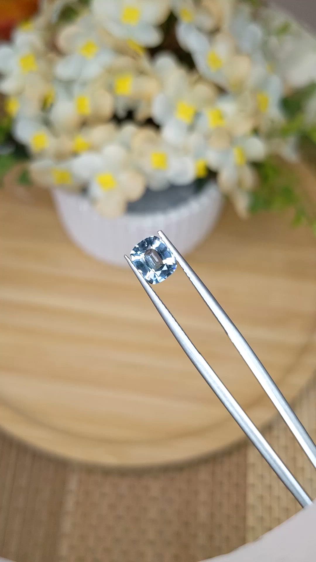 1.26 Ct. Greyish Blue Spinel from Ceylon (Sri Lanka) Size Video