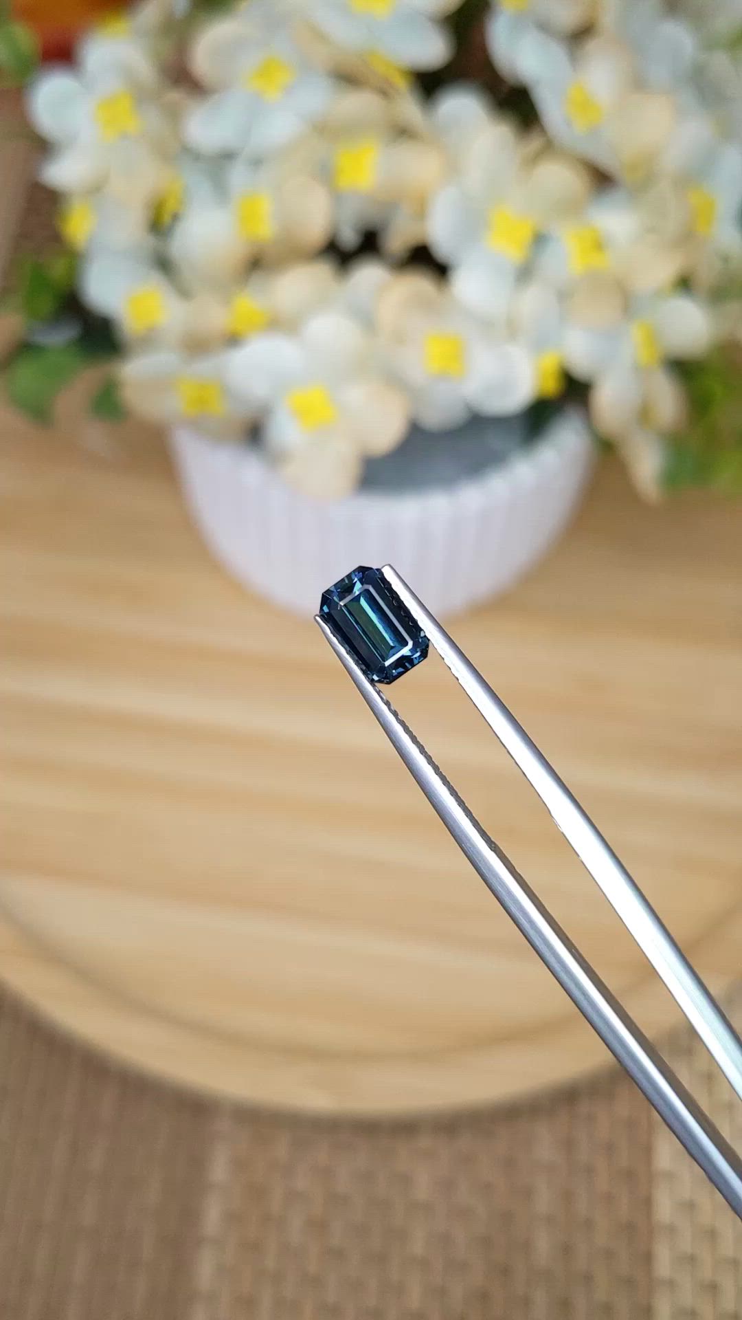 1.53 Ct. Greenish Blue Spinel from Ceylon (Sri Lanka) Size Video