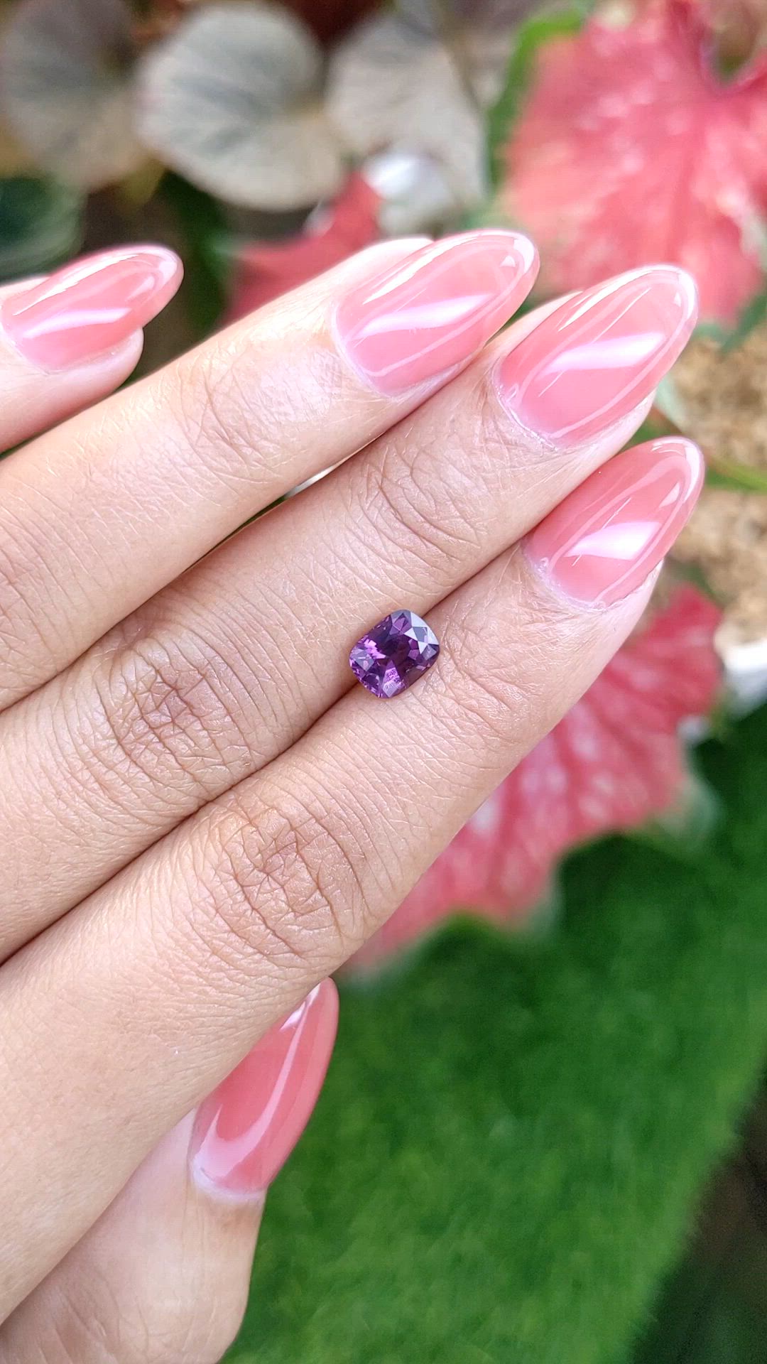 1.25 Ct. Purplish Pink Spinel from Ceylon (Sri Lanka) Size Video