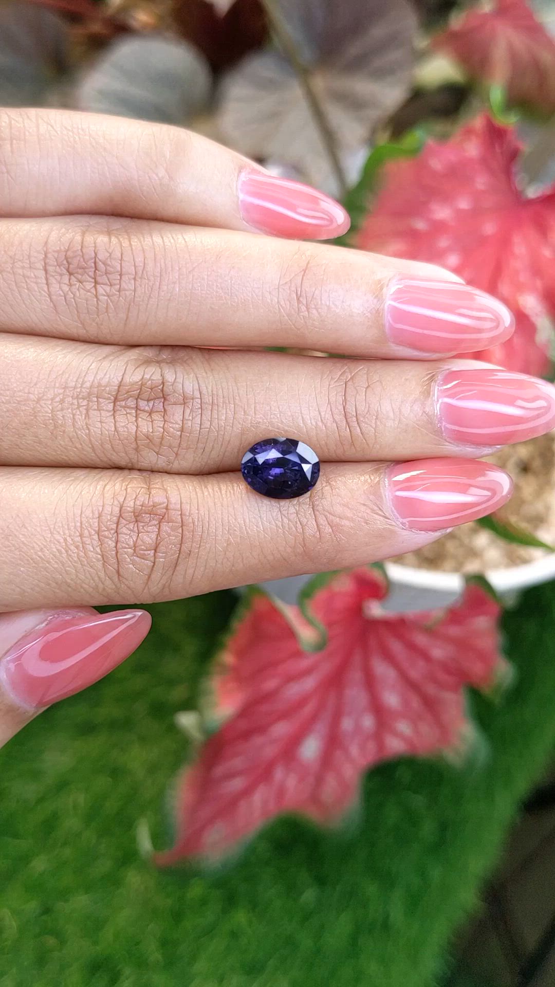 3.22 Ct. Purple Spinel from Ceylon (Sri Lanka) Size Video