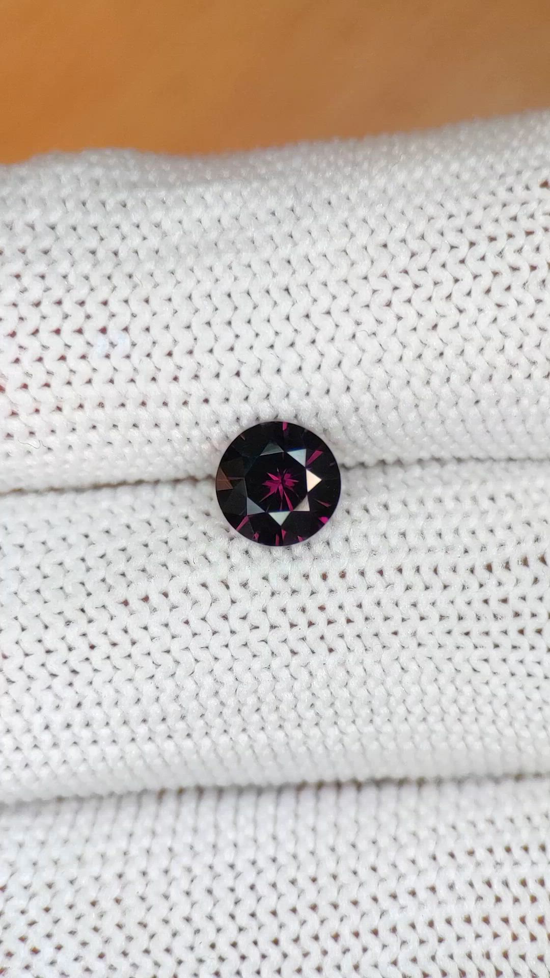 0.94 Ct. Purplish Pink Spinel from Ceylon (Sri Lanka) Size Video