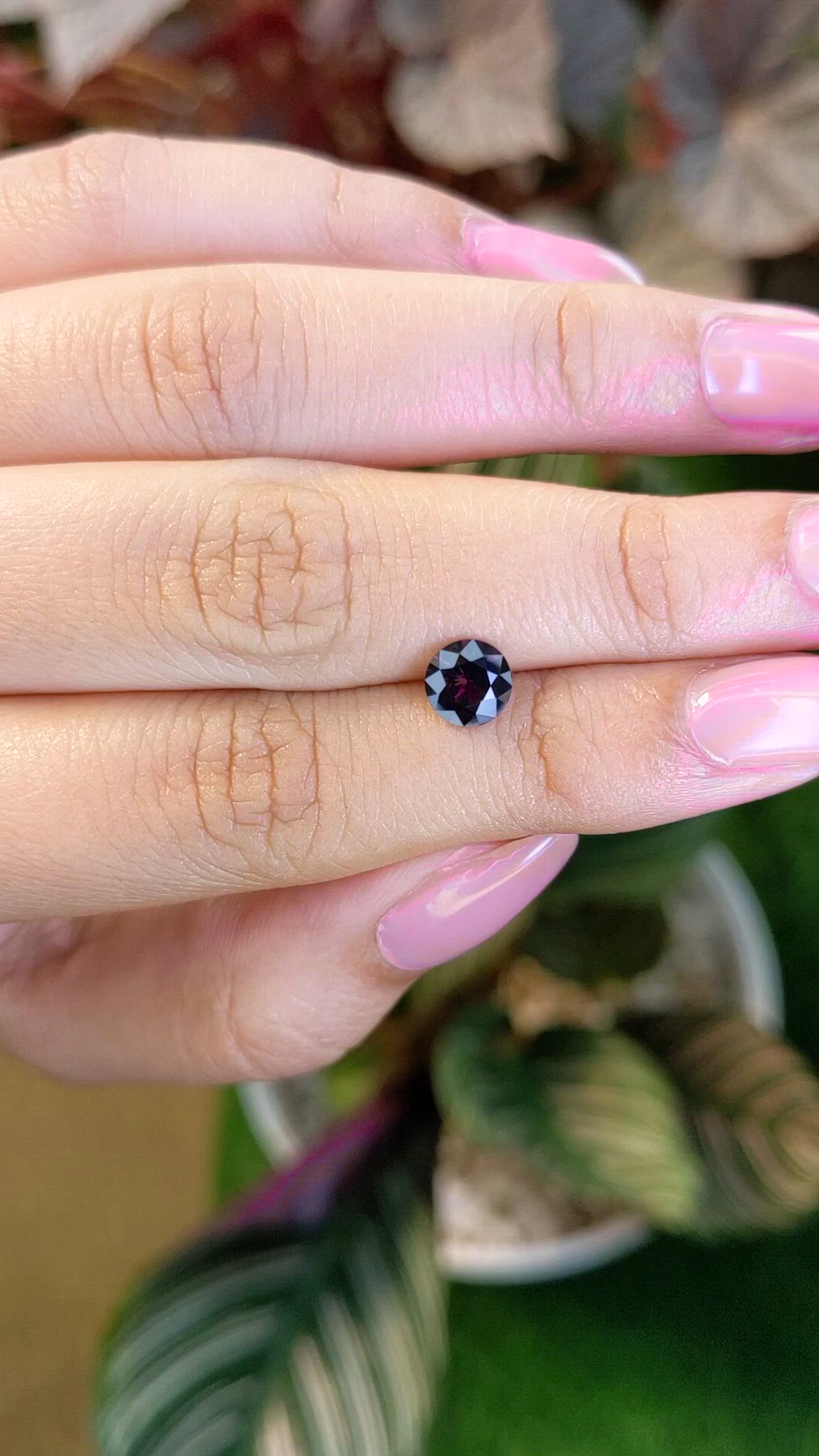 0.94 Ct. Purplish Pink Spinel from Ceylon (Sri Lanka) Size Video