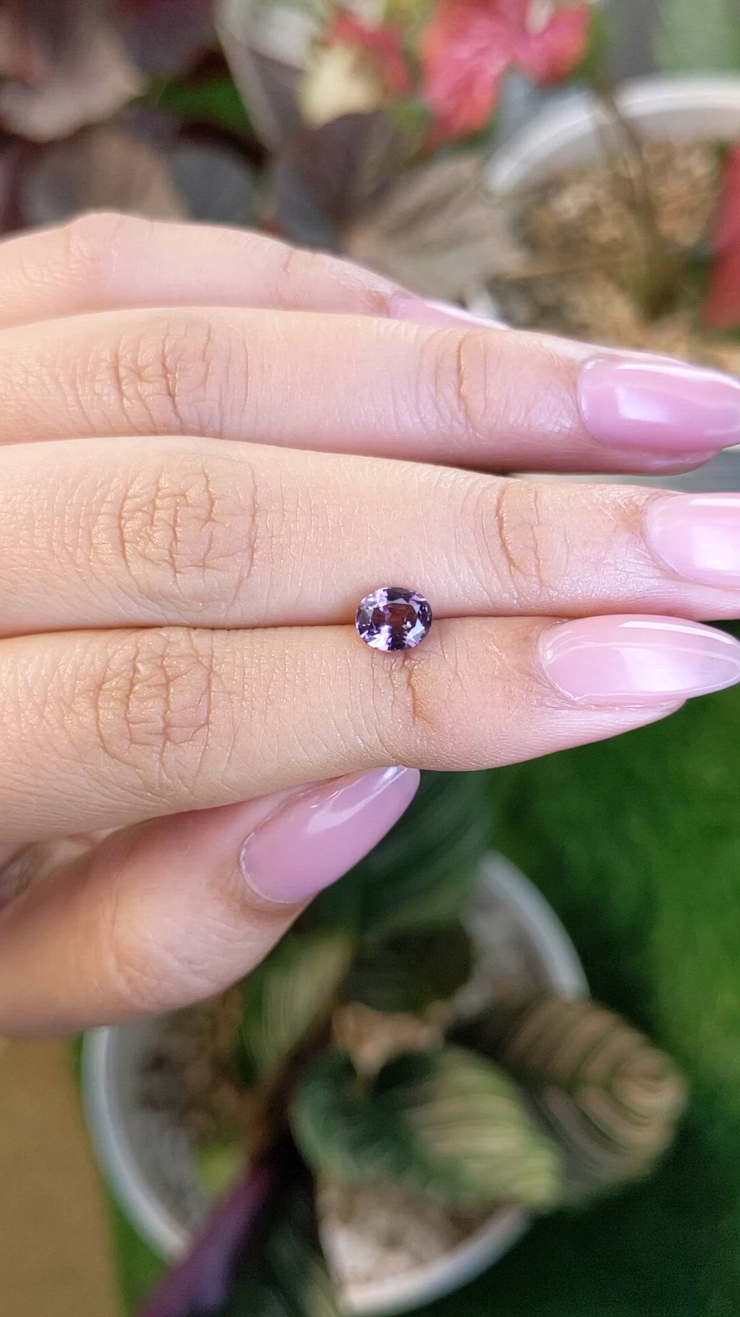 0.98 Ct. Pinkish Purple Spinel from Ceylon (Sri Lanka) Size Video