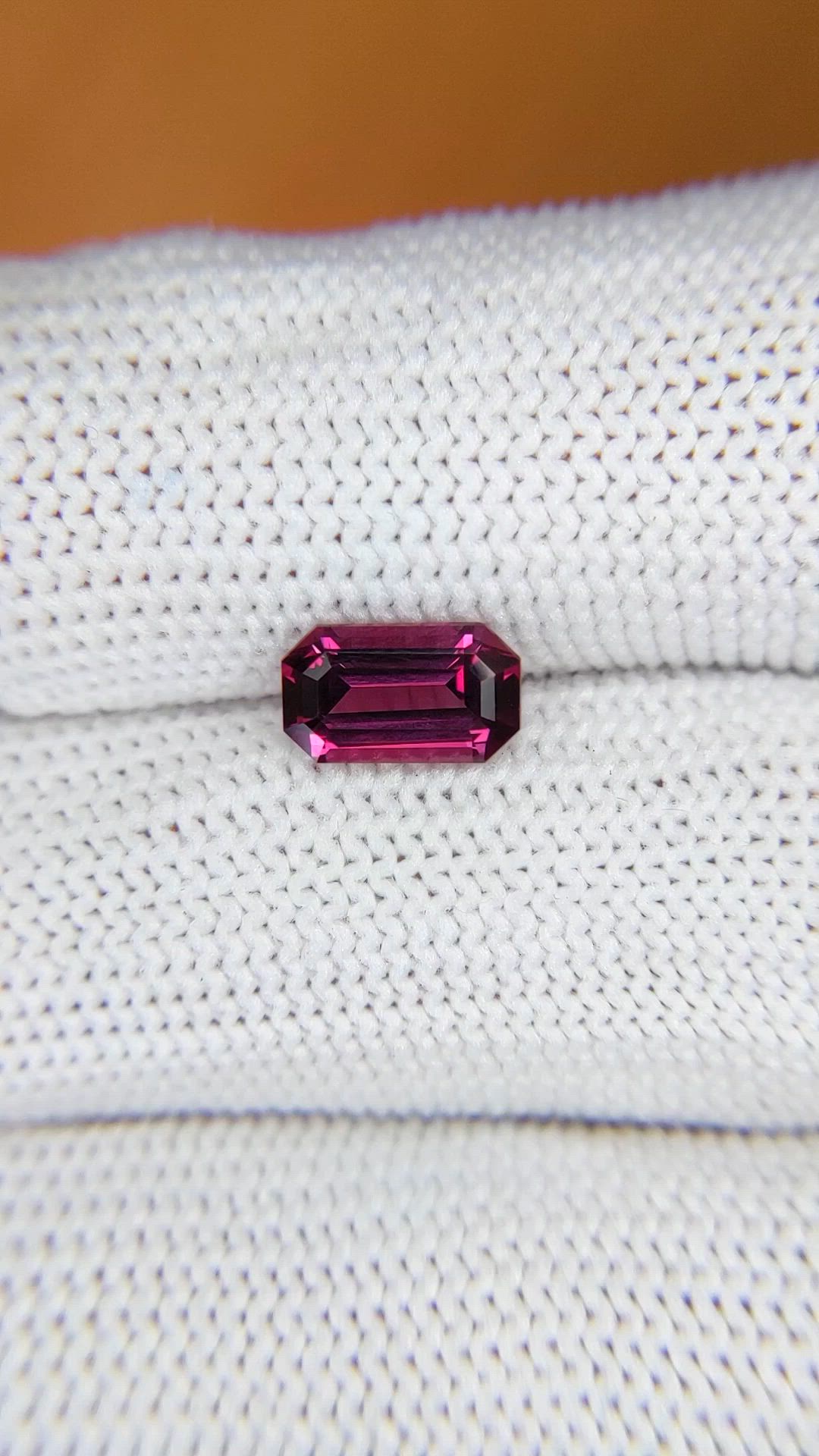 1.50 Ct. Purplish Red Rhodolite Garnet from Ceylon (Sri Lanka) Size Video