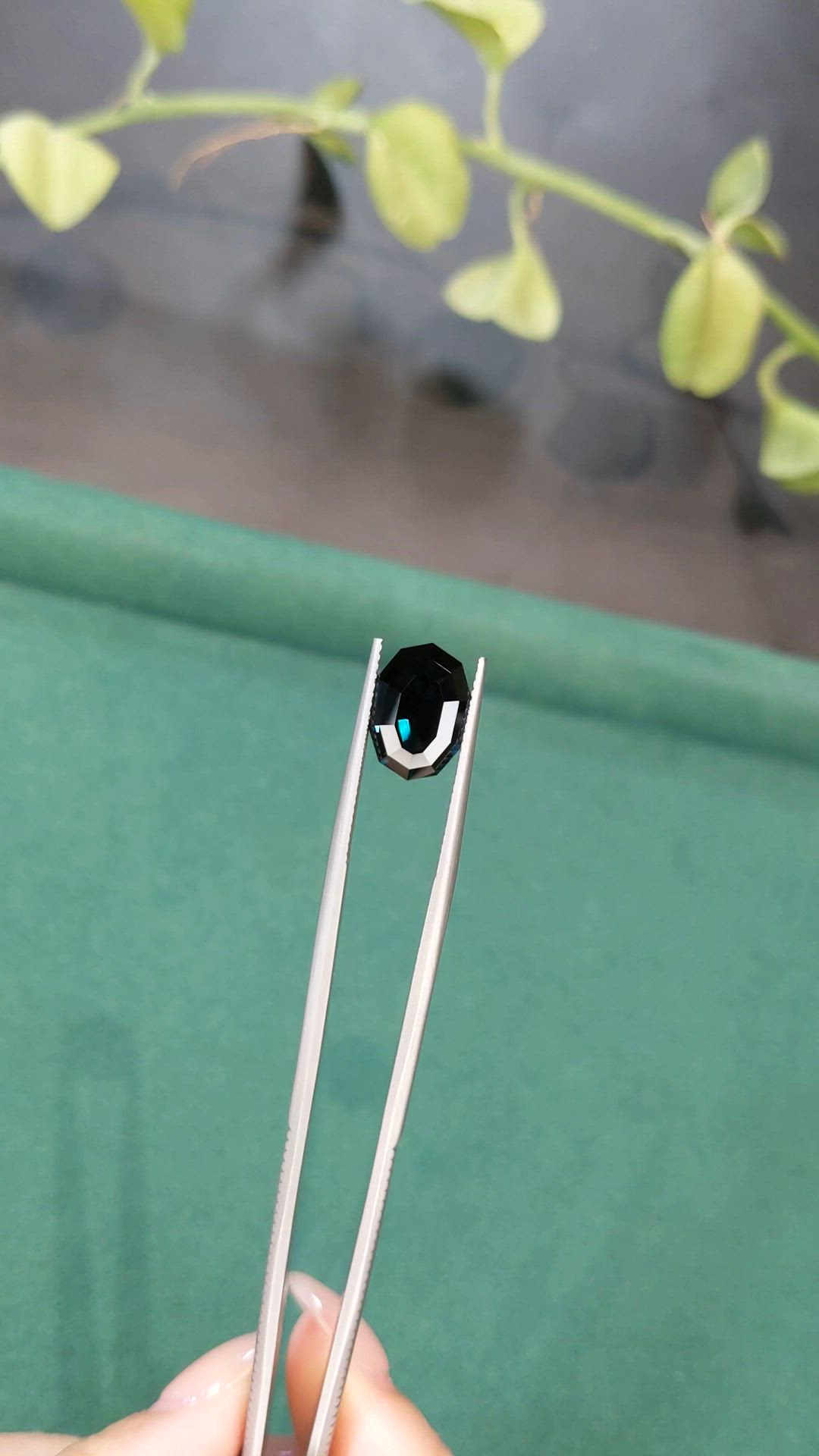 4.85 Ct. Blue Spinel from Ceylon (Sri Lanka) Size Video
