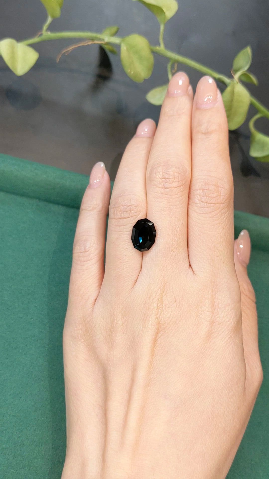 4.85 Ct. Blue Spinel from Ceylon (Sri Lanka) Size Video