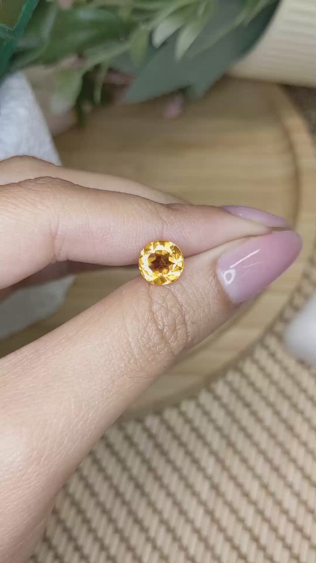 1.73 Ct. Yellowish Orange Citrine from Ceylon (Sri Lanka) Size Video