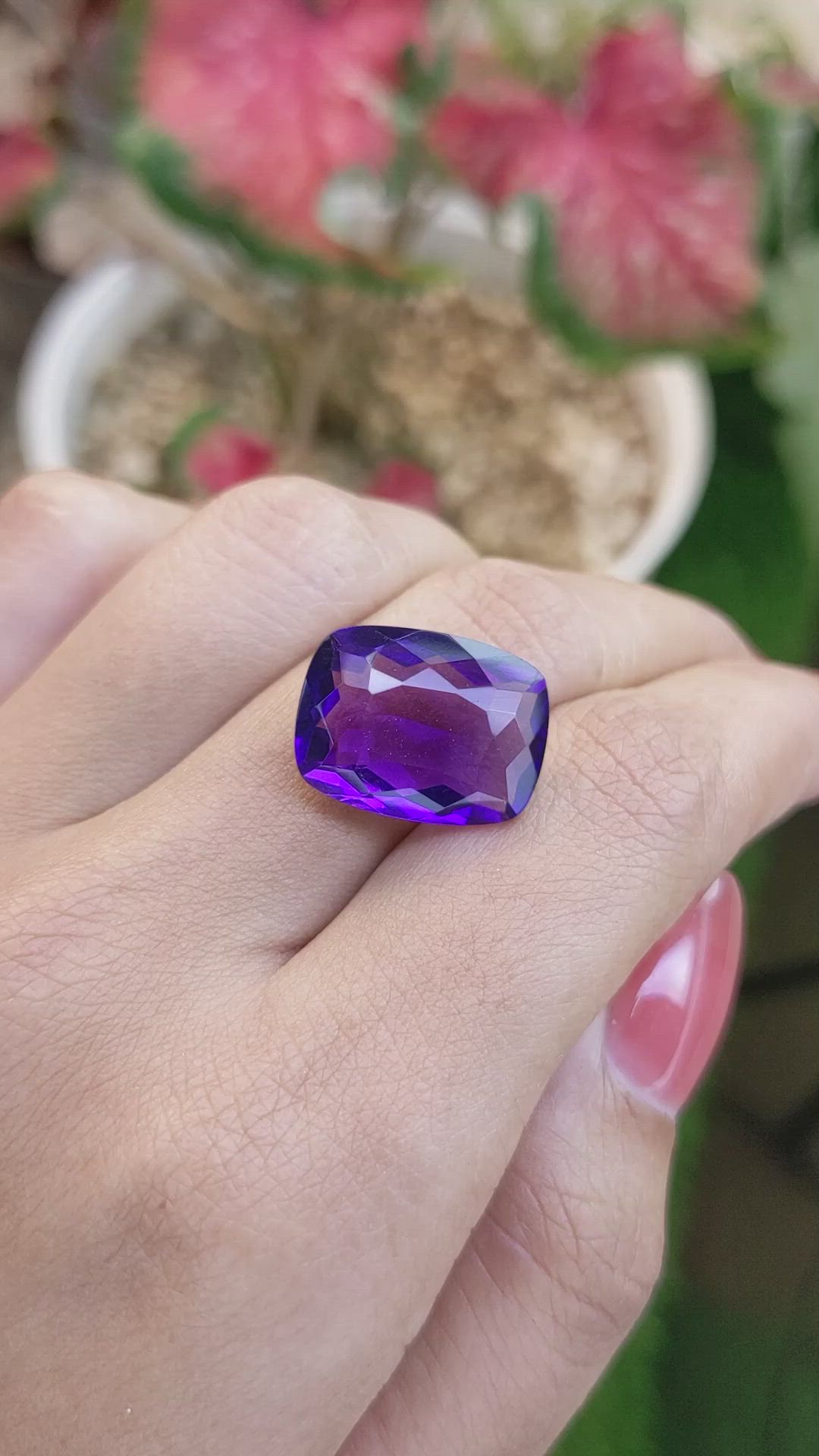 12.00 Ct. Purple Amethyst from Ceylon (Sri Lanka) Size Video