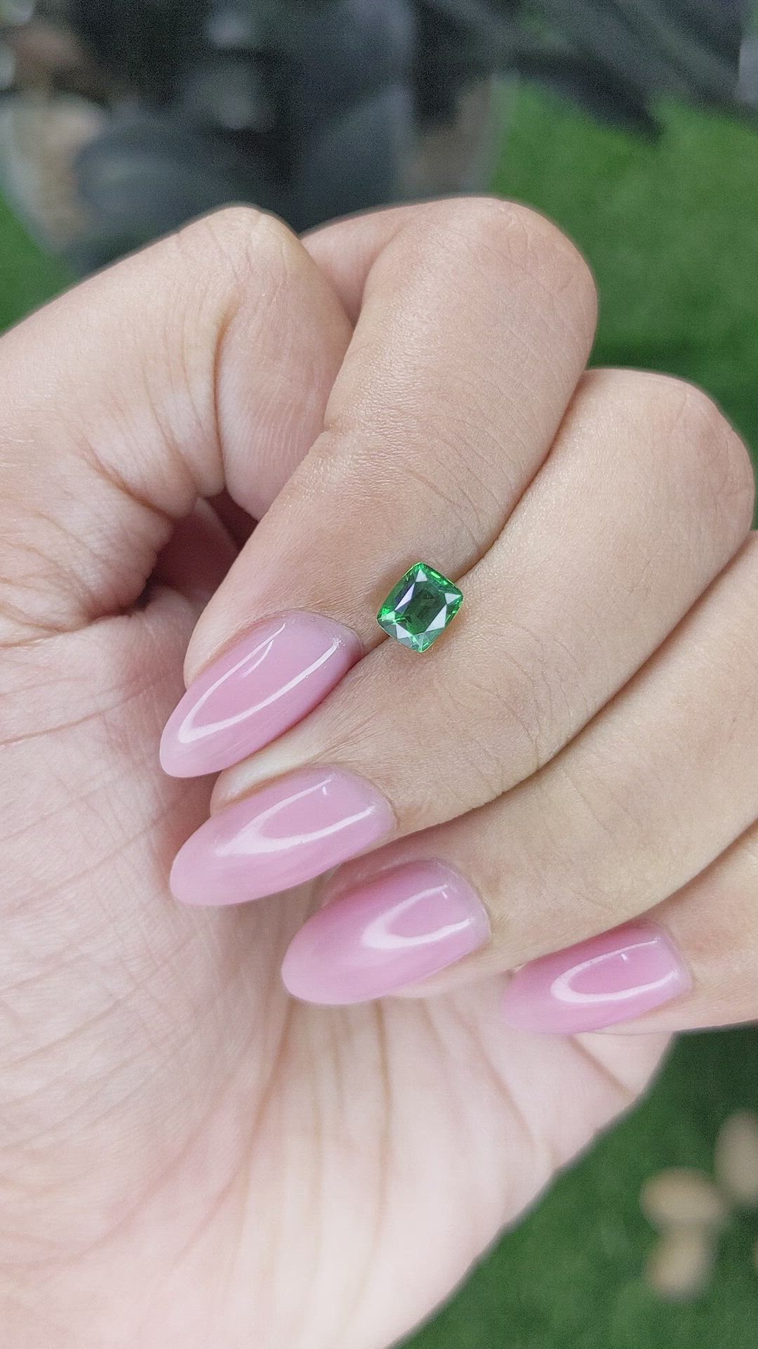 0.70 Ct. Tsavorite Garnet from Tanzania Size Video