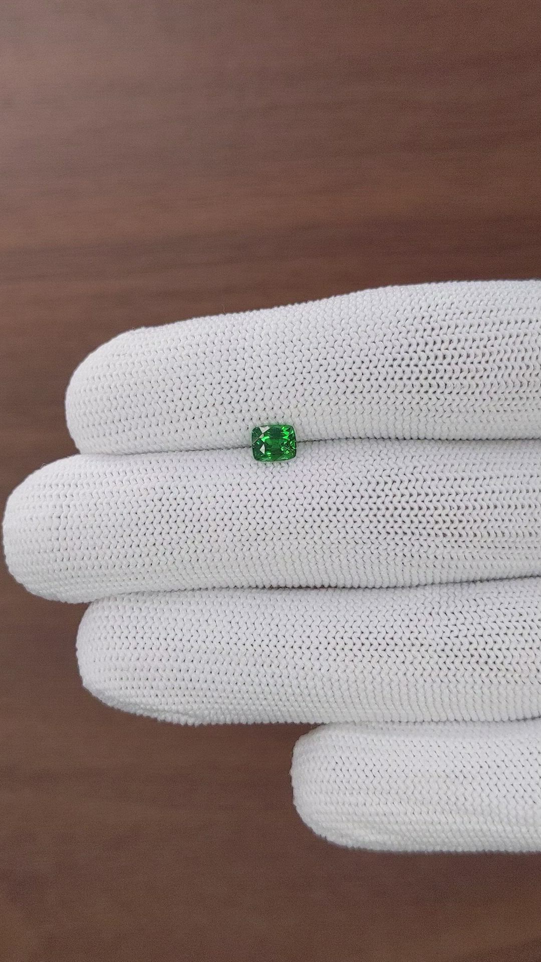 0.70 Ct. Tsavorite Garnet from Tanzania Size Video