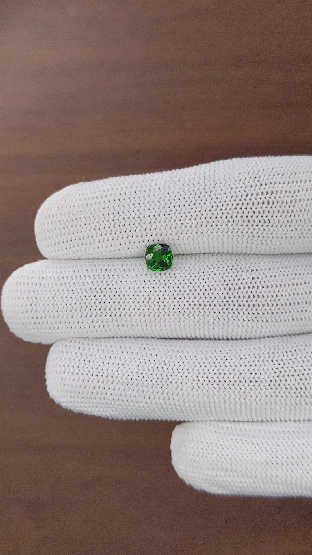 1.01 Ct. Tsavorite Garnet from Tanzania Size Video