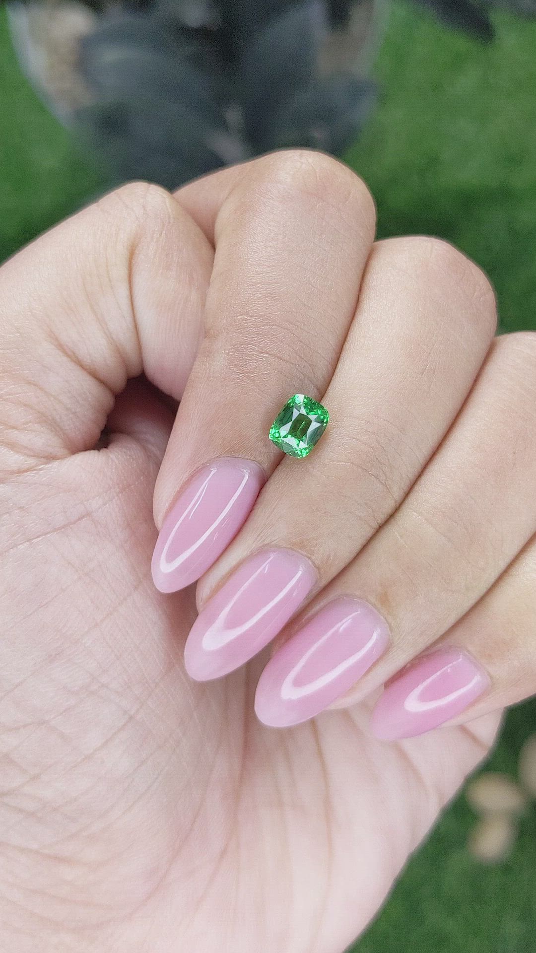 1.03 Ct. Tsavorite Garnet from Tanzania Size Video
