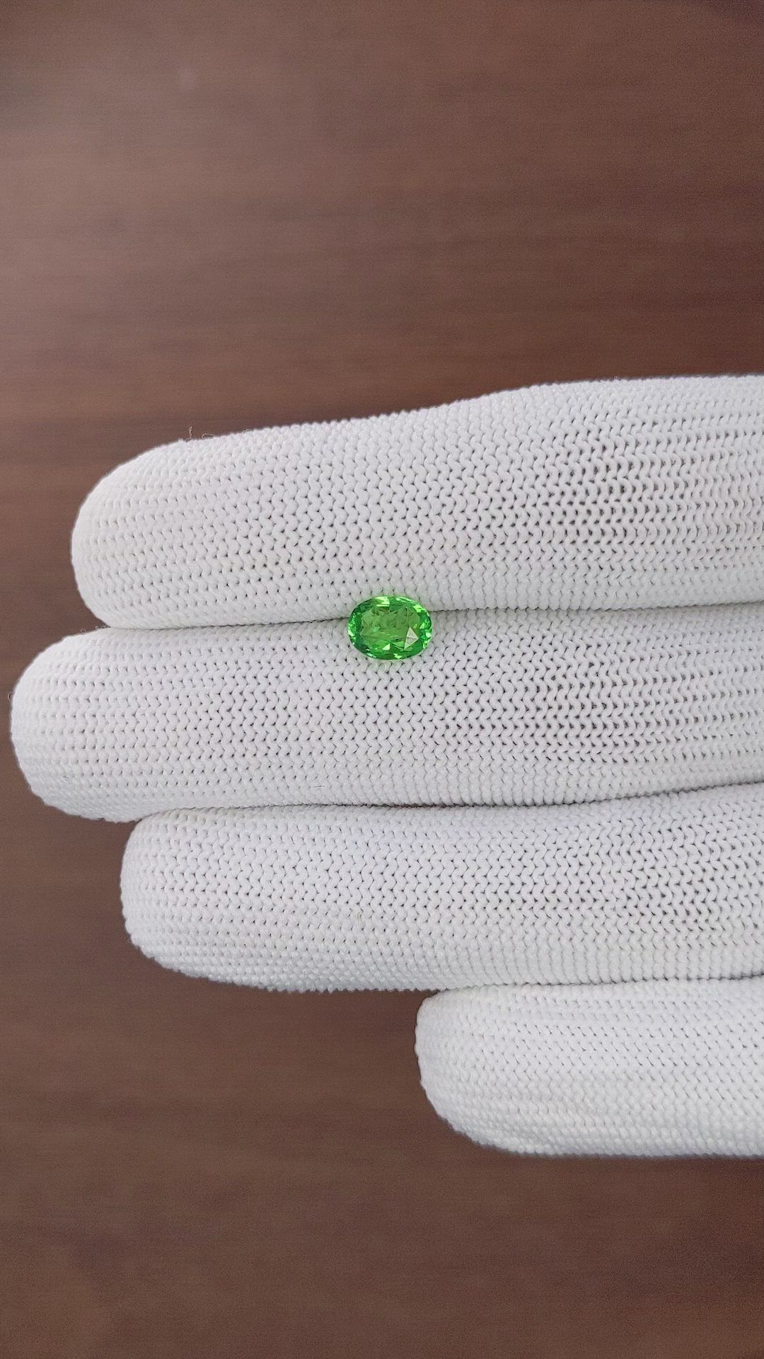 1.05 Ct. Tsavorite Garnet from Tanzania Size Video