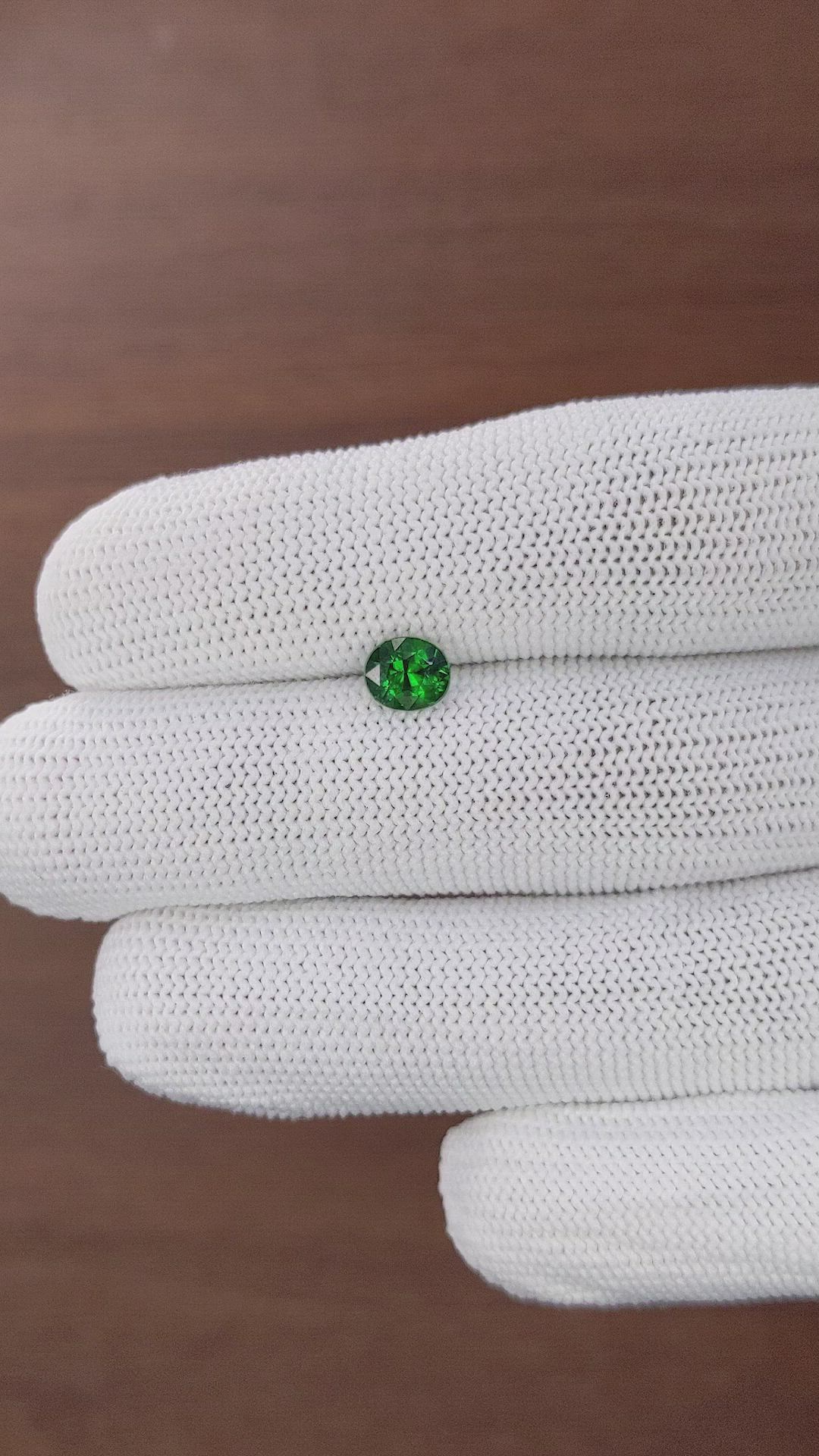 1.08 Ct. Tsavorite Garnet from Tanzania Size Video