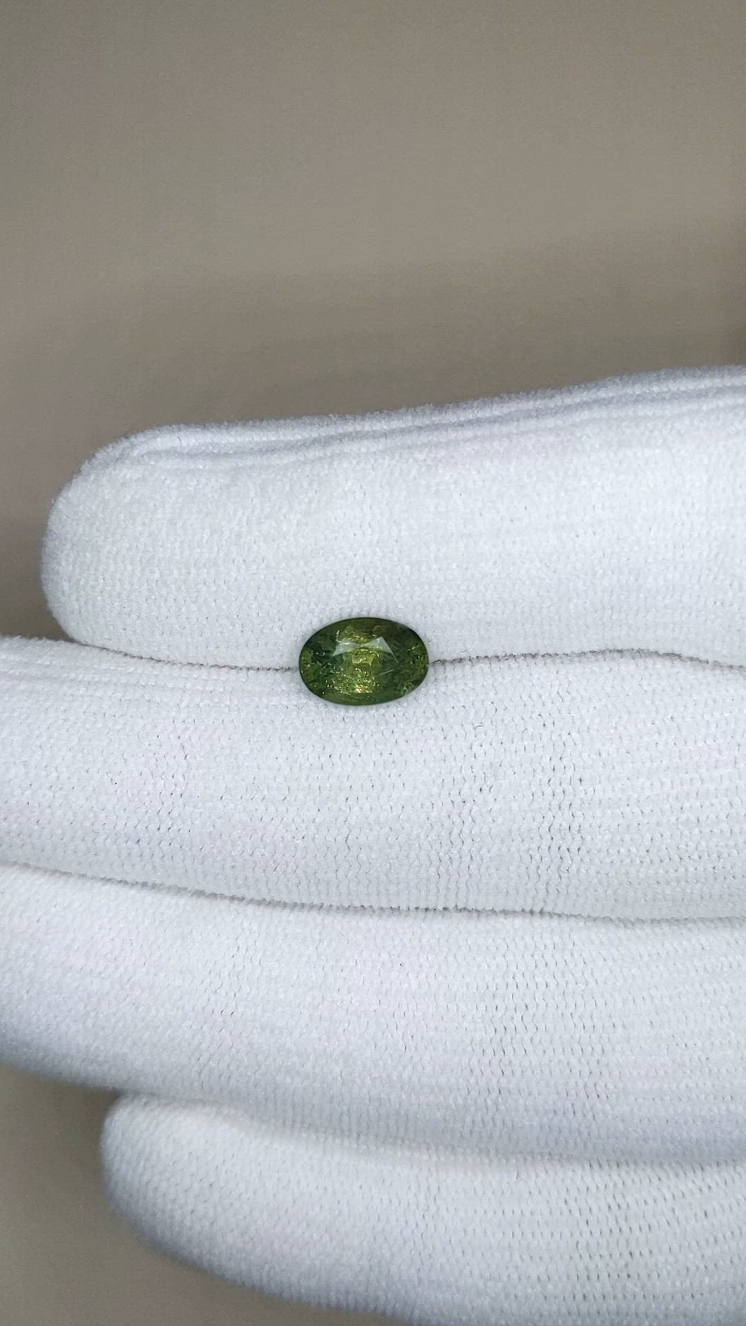 2.07 Ct. Green Zircon from Ceylon (Sri Lanka) Size Video